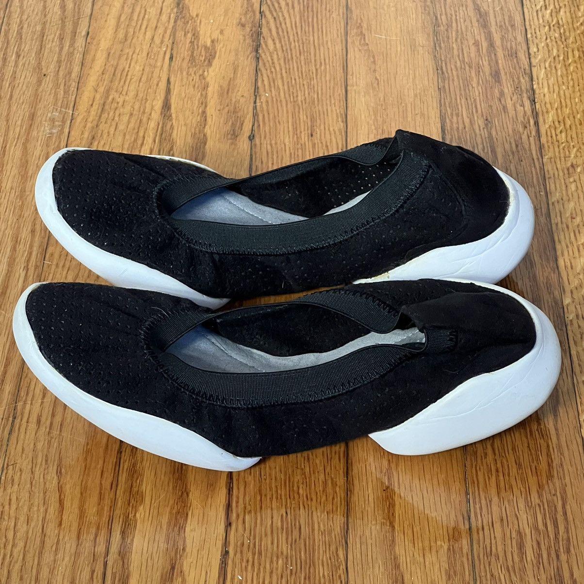 Issey Miyake × Pleats Please Issey Miyake Issey Miyake ballet flats Size US 8 / IT 38 - 2 Thumbnail