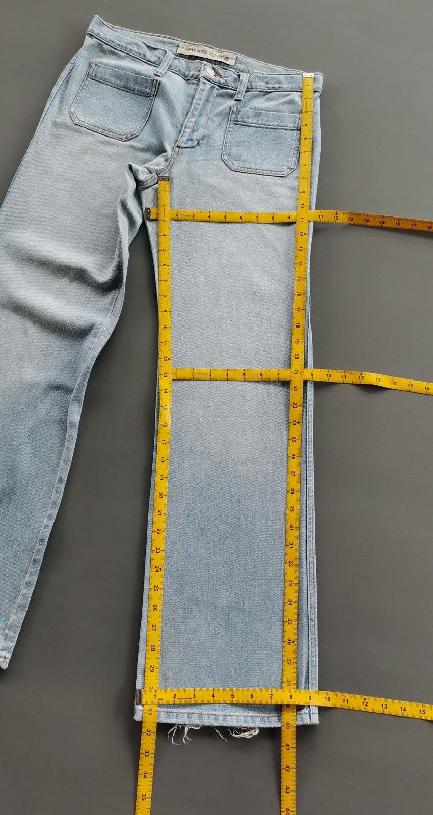 Gap × Yeezy Vintage Gap Low Rise Flare Jeans Size US 32 / EU 48 - 11 Thumbnail