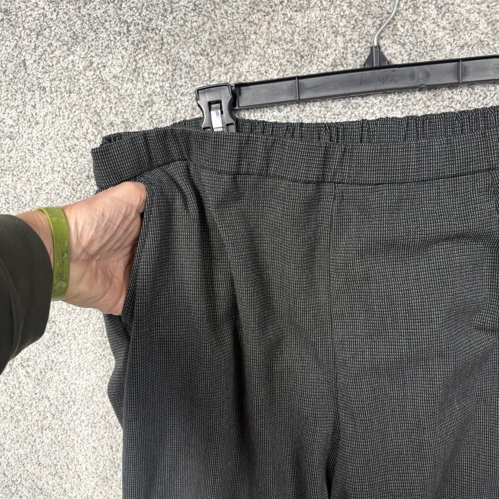 Vintage VINTAGE Briggs Dress Pants 18W Plus Elastic Pull-On Black Check Dress Pants Womens 18W Plus Size 40" / US 18 - 7 Thumbnail