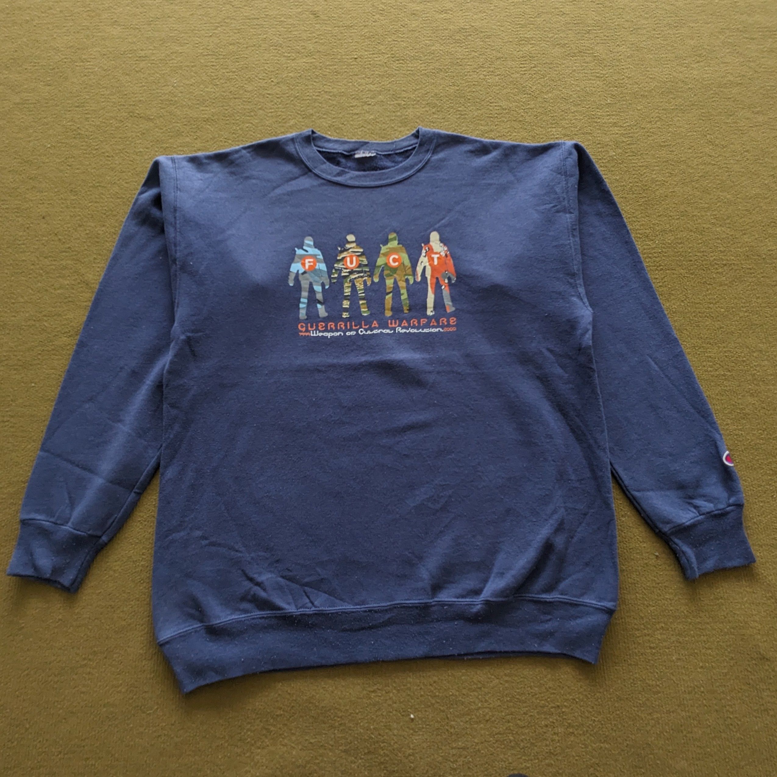 Champion Vintage CHAMPION X FUCT Streetwear Sweatshirt Size US L / EU 52-54 / 3 - 1 Thumbnail