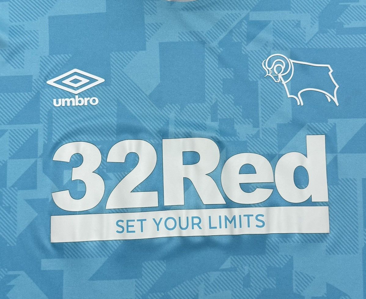 Umbro Derby County 2021 2022 Away Shirt Jersey Umbro size 4XL Size US XXL / EU 58 / 5 - 7 Thumbnail