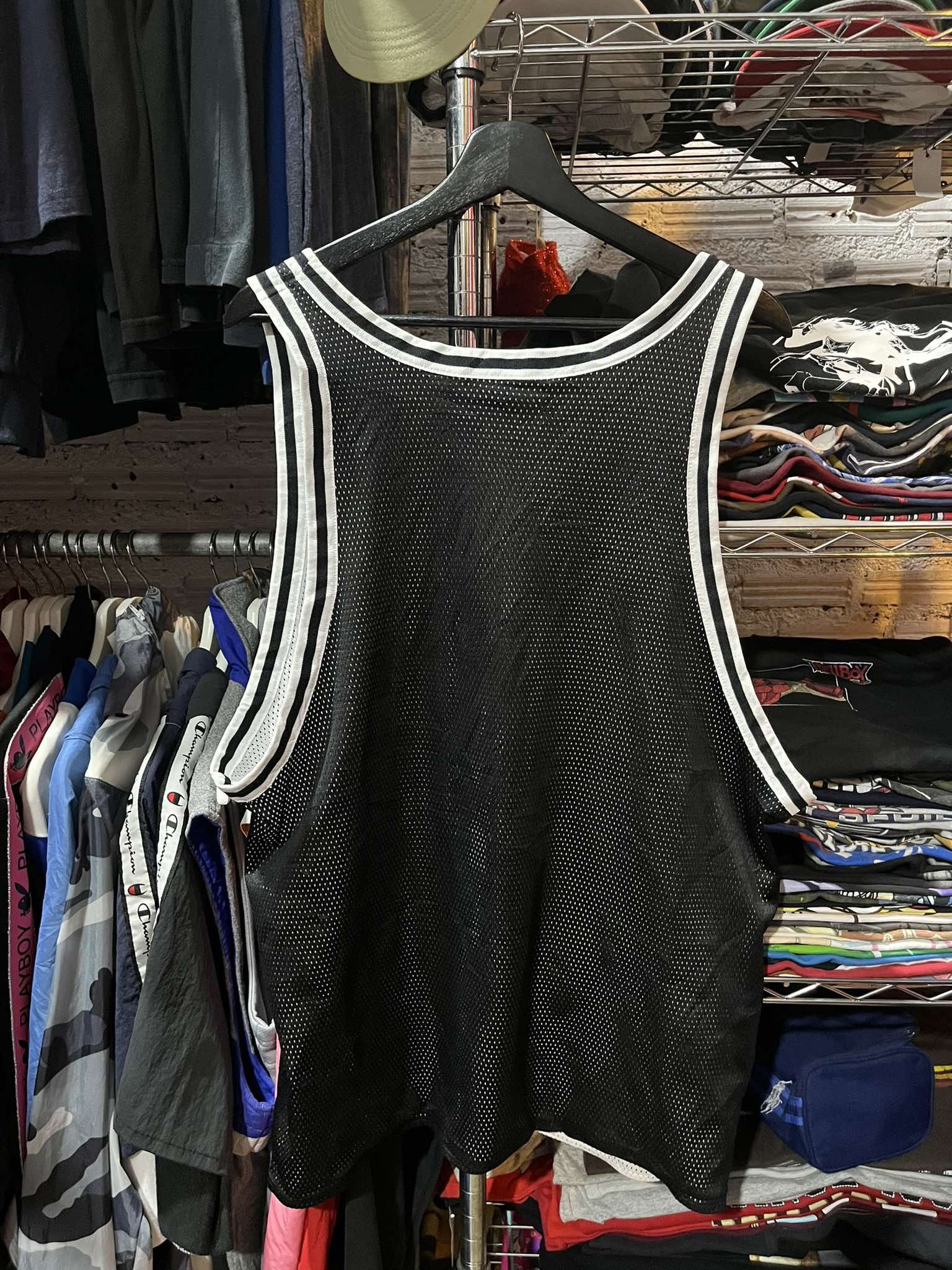 Fila Fila Grant Hill Basketball Tank Top Reversible 90s Size US L / EU 52-54 / 3 - 6 Thumbnail