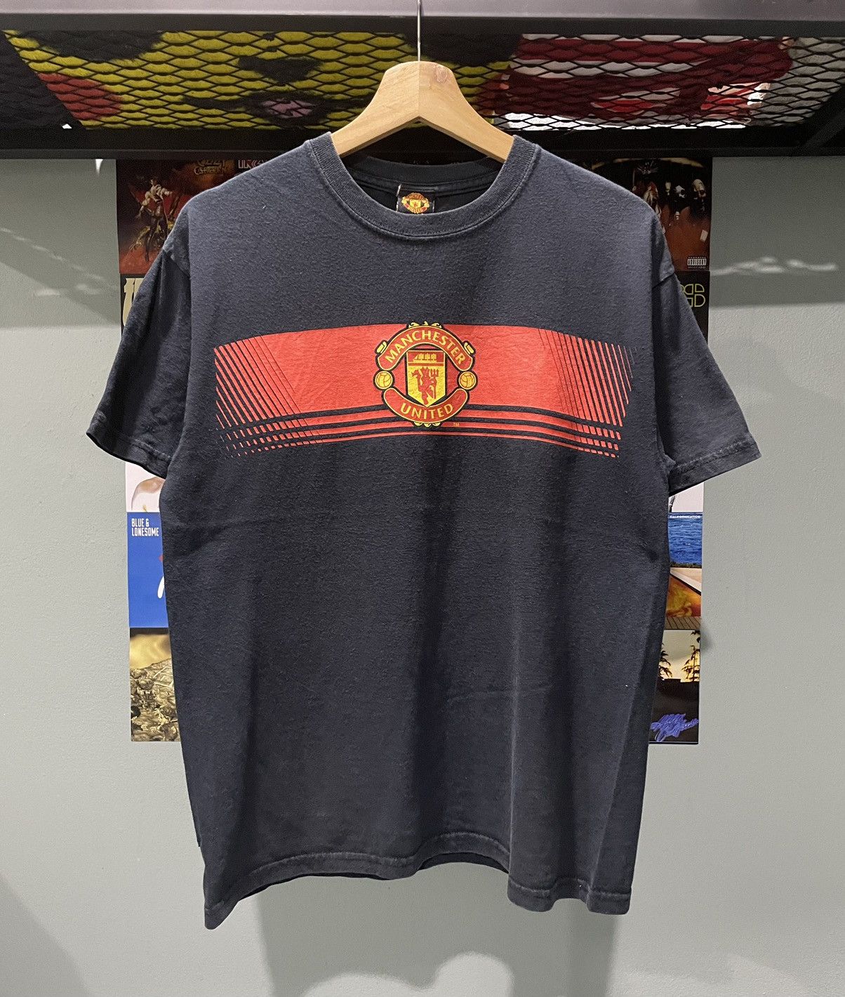Vintage Vtg Official Merchandise Man United Tee Size US M / EU 48-50 / 2 - 1 Thumbnail