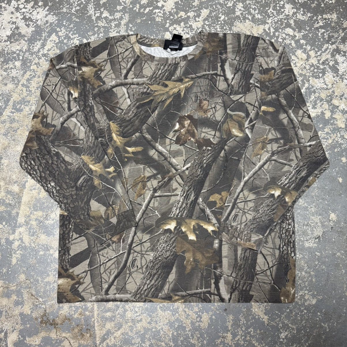 Vintage Vintage Winchester RealTree Camo Essential Pocket Long Slee Size US XL / EU 56 / 4 - 1 Thumbnail