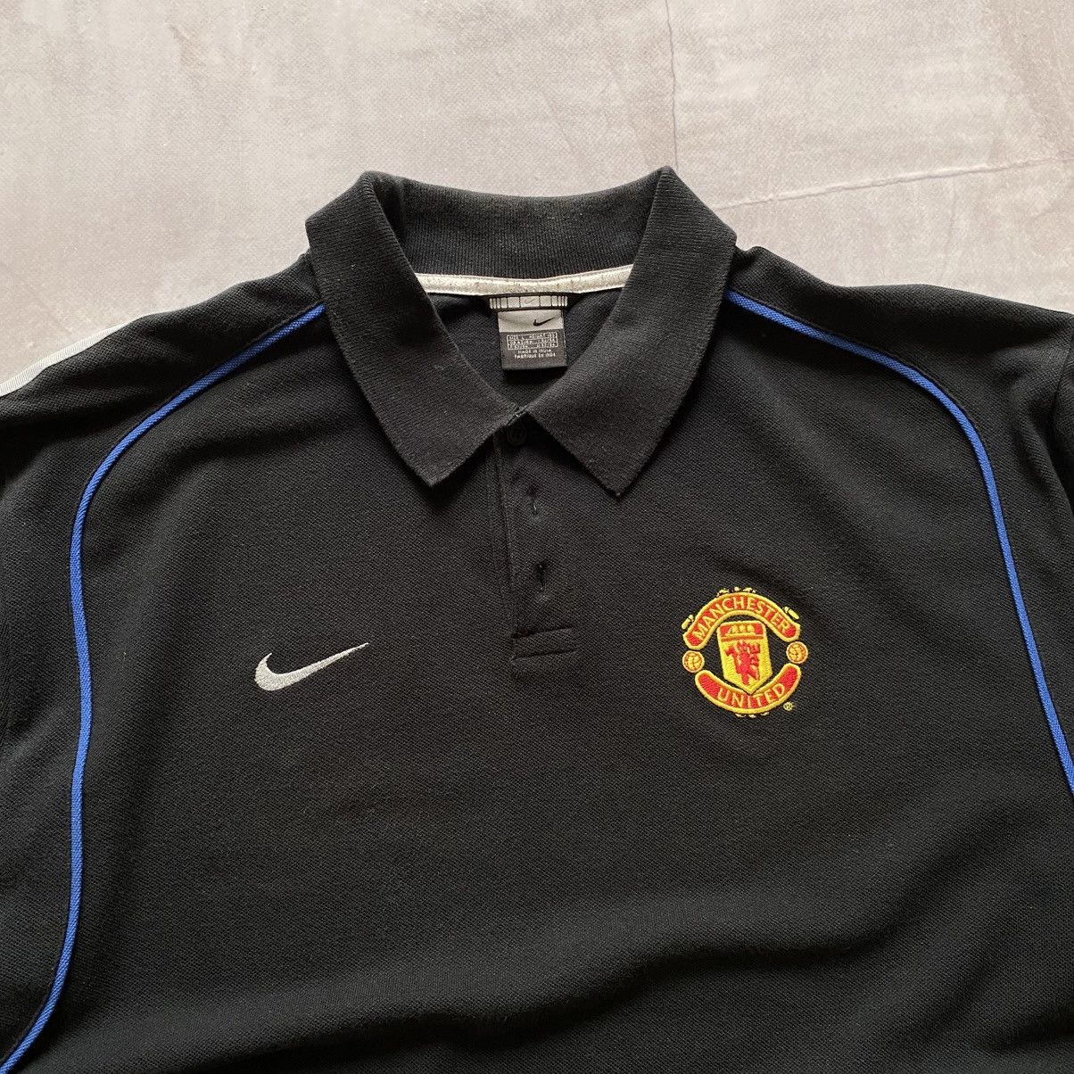 Vintage Nike 2002 Manchester United Polo Football Cotton Tee Jersey Size US L / EU 52-54 / 3 - 2 Thumbnail
