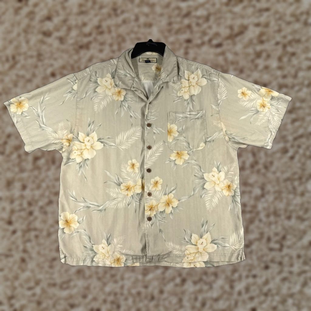 Tommy Bahama Tommy Bahama Shirt Men XL Beige Floral Herringbone 100% Silk Hawaiian Button-Up Short Sleeve Size US XL / EU 56 / 4 - 1 Thumbnail
