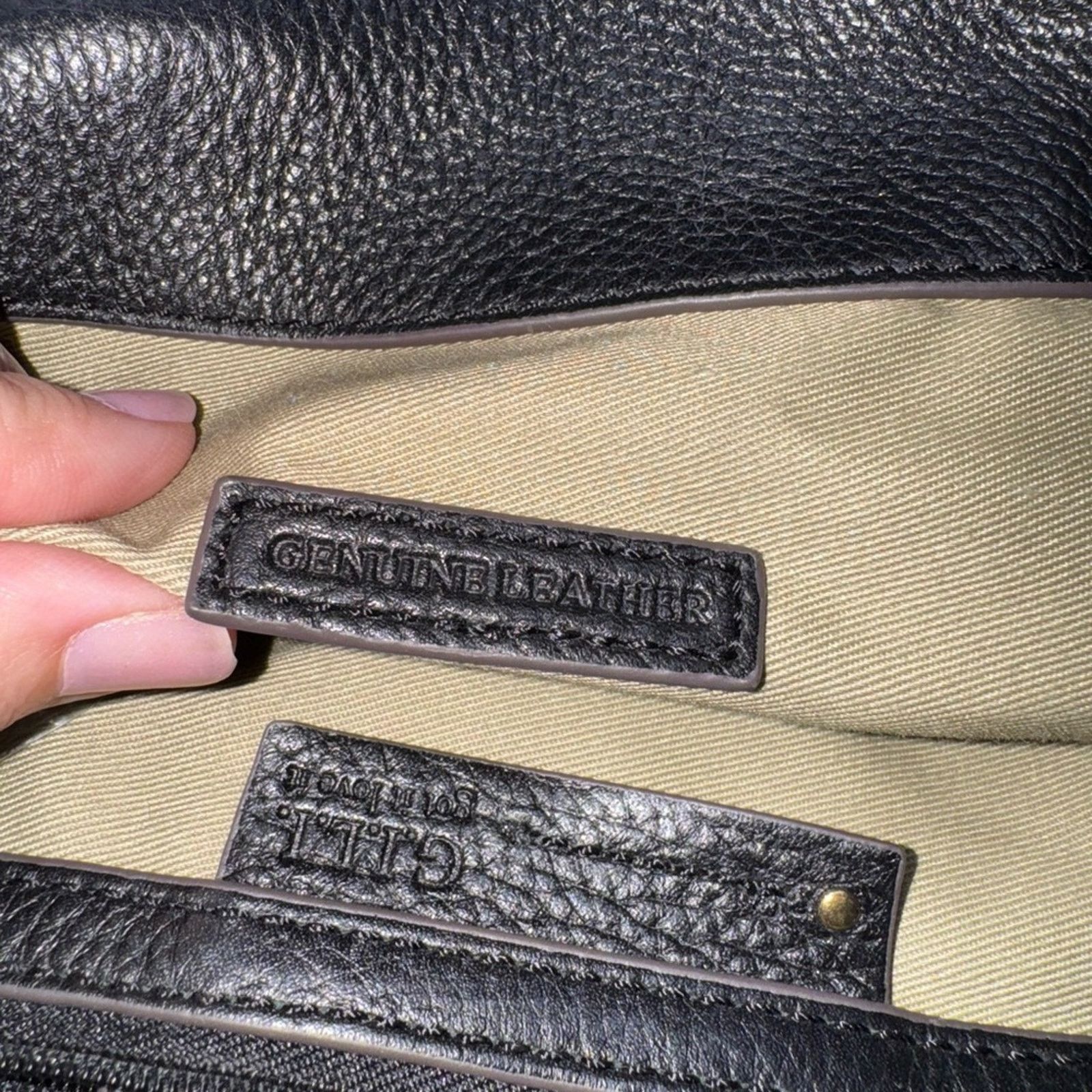 NBDN Nobrandedon G.I.L.I black leather slouch handbag Size ONE SIZE - 12 Thumbnail