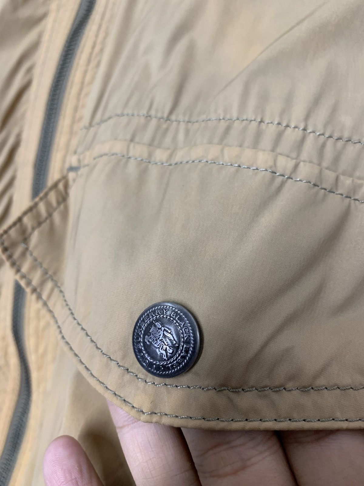 Burberry Burbbery Black Label Japan Sun Faded Light Jacket Size US M / EU 48-50 / 2 - 8 Thumbnail