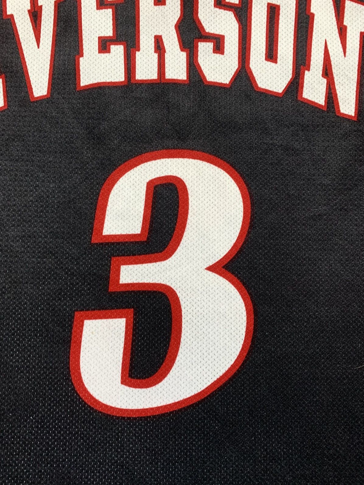 Champion Vintage Champion sixers #3 iverson NBA very rare grail Size US S / EU 44-46 / 1 - 13 Thumbnail