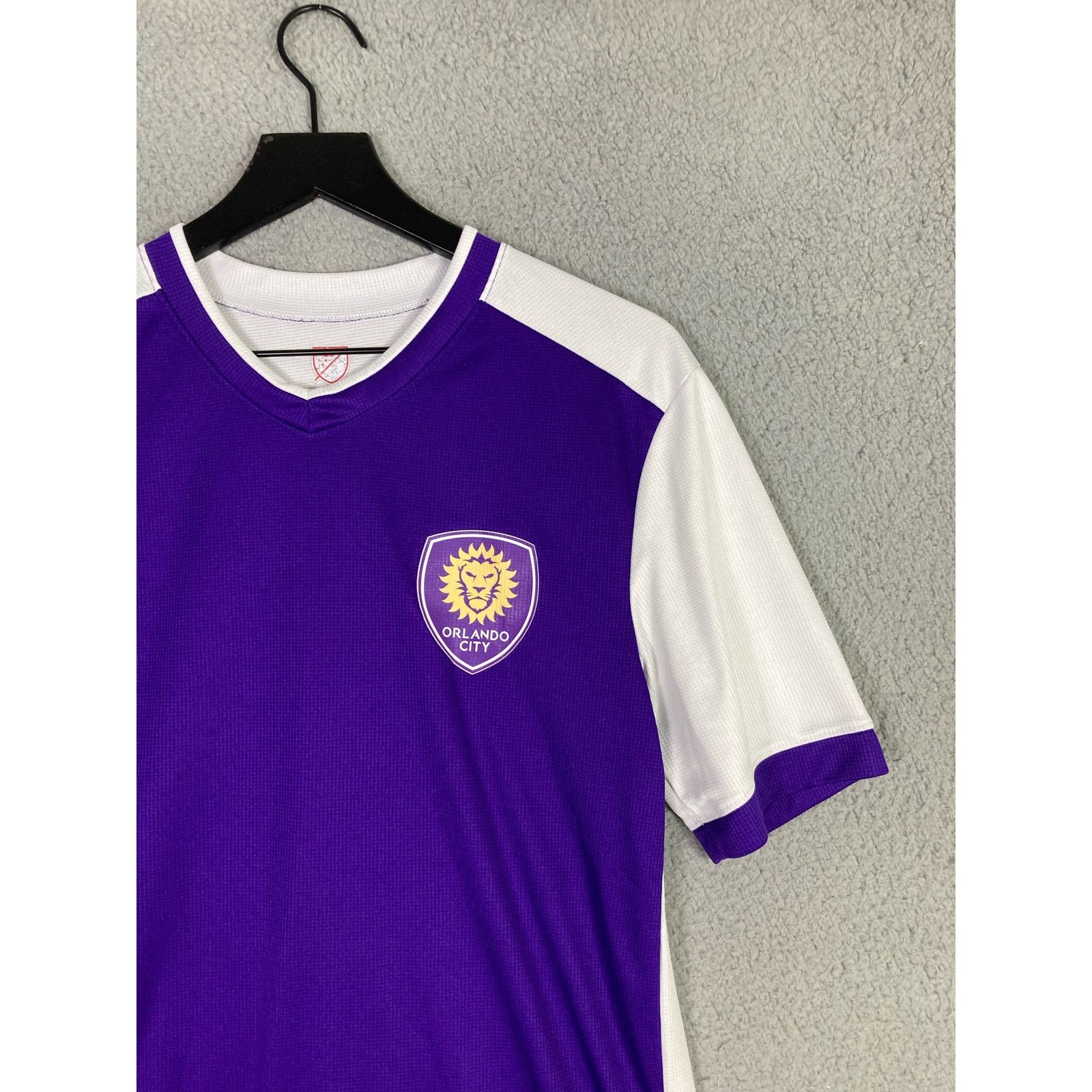 Other Orlando City SC Fanatics Branded Mens V-Neck Soccer Jersey L Size US L / EU 52-54 / 3 - 5 Thumbnail