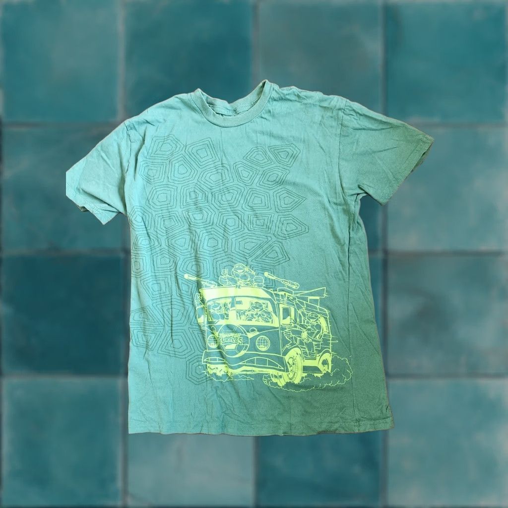 Vintage Lootwear TMNT Green T-Shirt Turtle Van Size M Mens Short Sleeve Crew Neck Graphic Tee Size US M / EU 48-50 / 2 - 1 Thumbnail