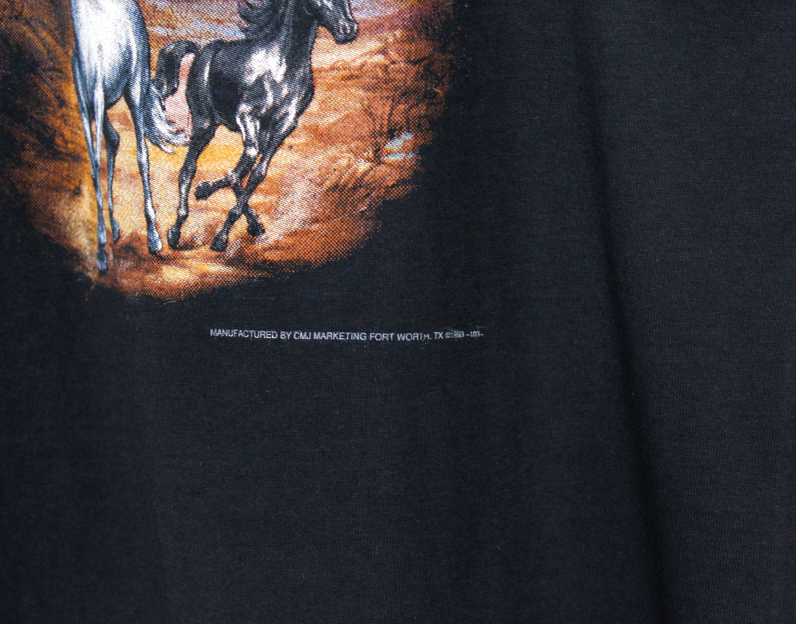 Vintage Vintage 3D Emblem Run With The Wind Horses Tee Tshirt 90s Size US L / EU 52-54 / 3 - 3 Thumbnail