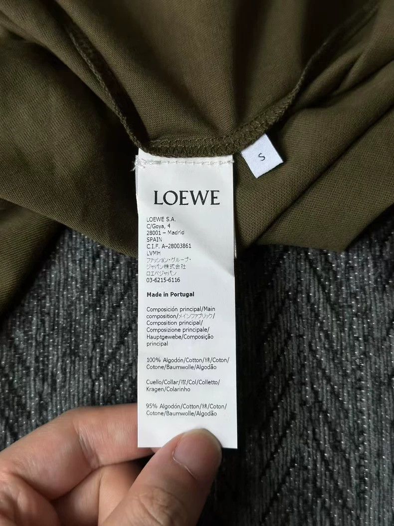 Loewe LOEWE Embroidered logo short sleeves Size S / US 4 / IT 40 - 4 Thumbnail