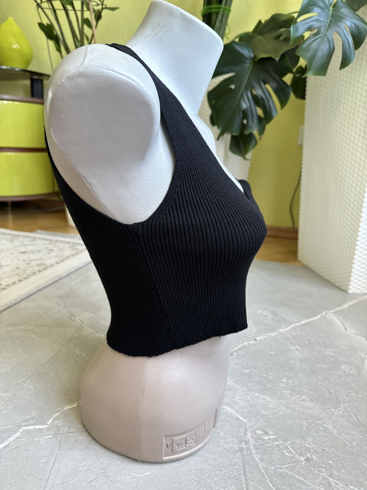 Roberto Cavalli Vintage Y2K Roberto Cavalli Ribbed Crop Top V-Neck Avantgard Size XS / US 0-2 / IT 36-38 - 5 Thumbnail