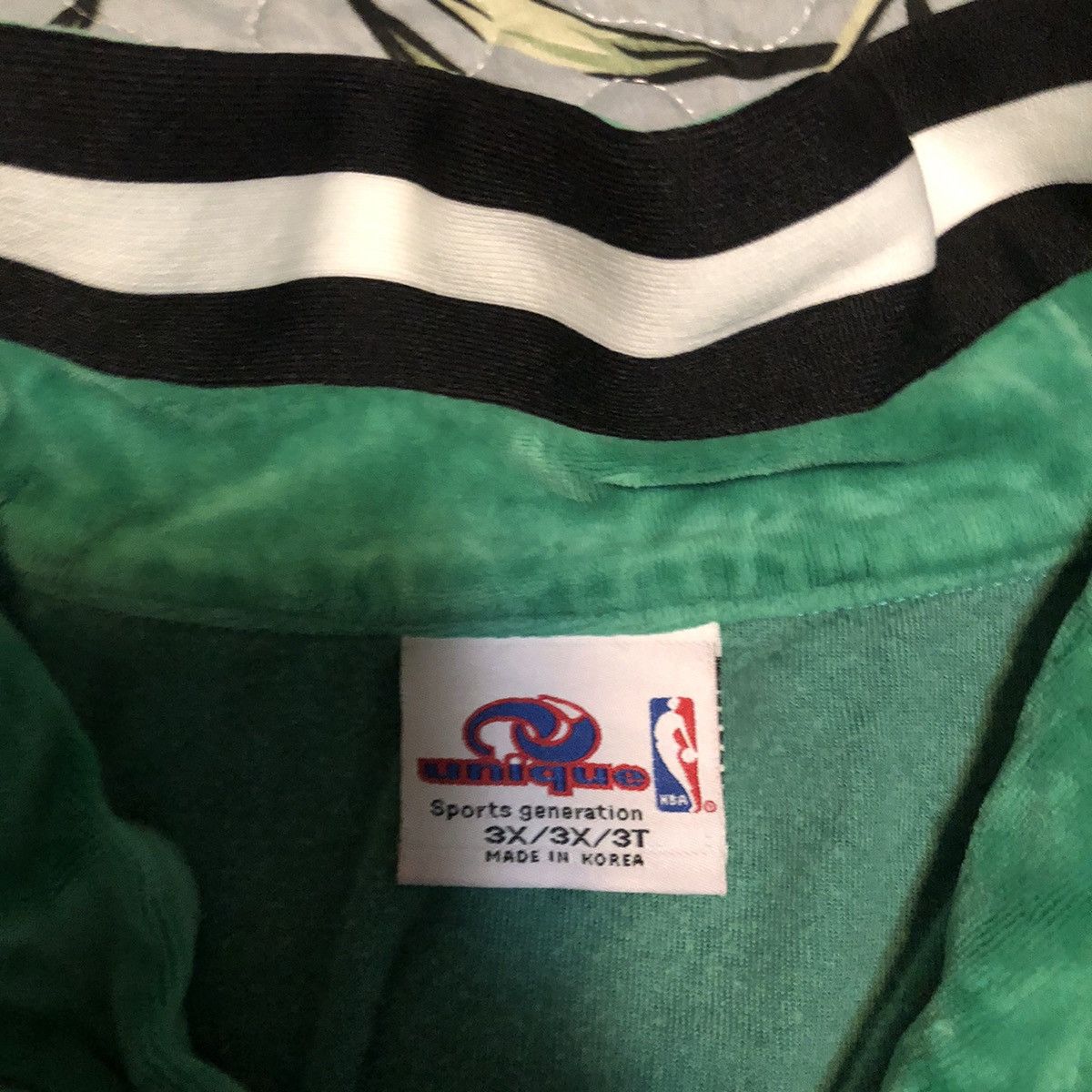 NBA NBA Vintage Warmup Suit Celtics Size US 44 / EU 60 - 4 Thumbnail