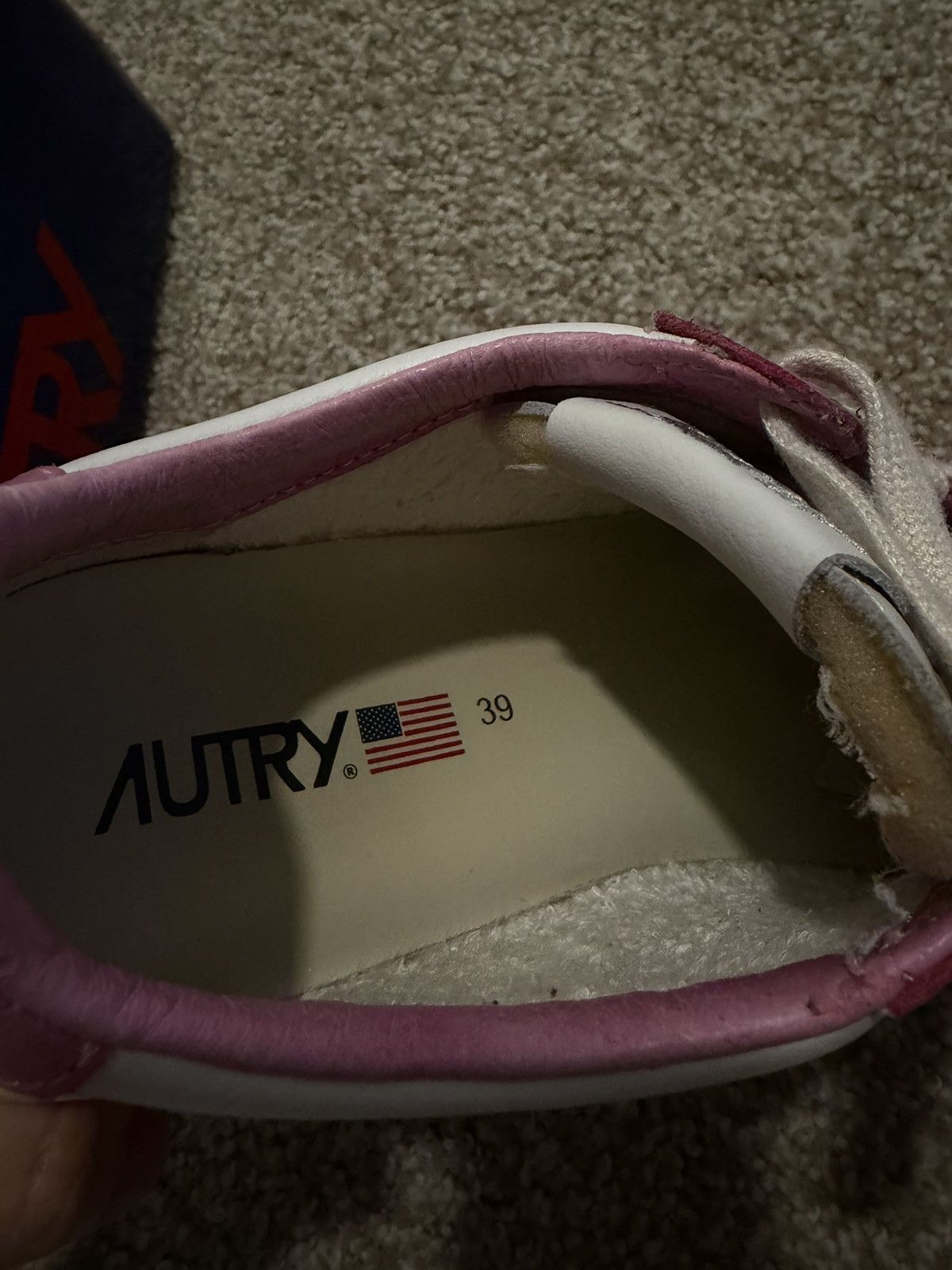 AUTRY AUTRY Pink Medalist Leather Sneakers Size 39 Size US 6.5 / EU 39-40 - 5 Thumbnail