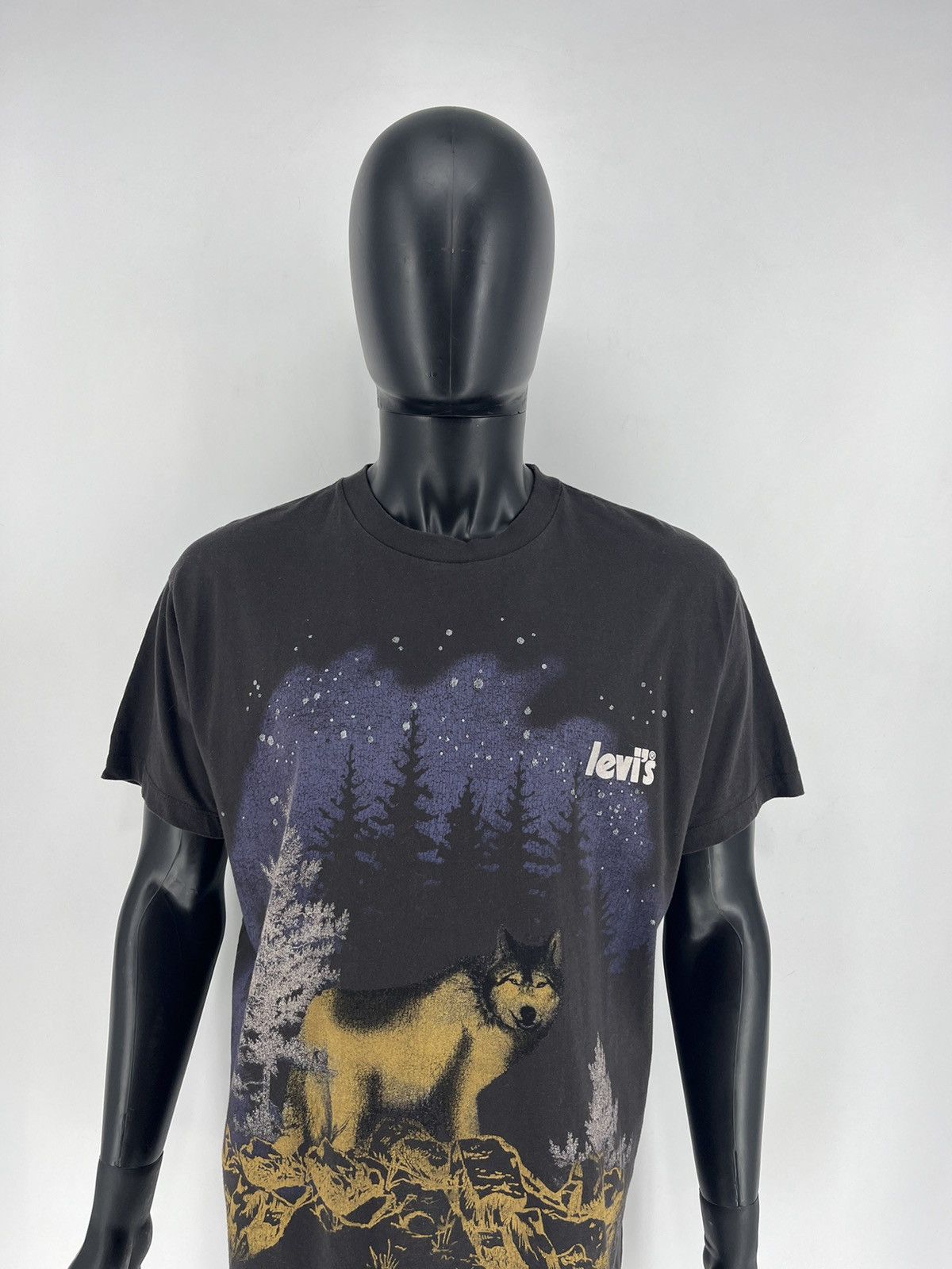 Levi's × Vintage Vintage Levi’s Wolf T-Shirt Nature Tee Boxy Size US S / EU 44-46 / 1 - 1 Thumbnail