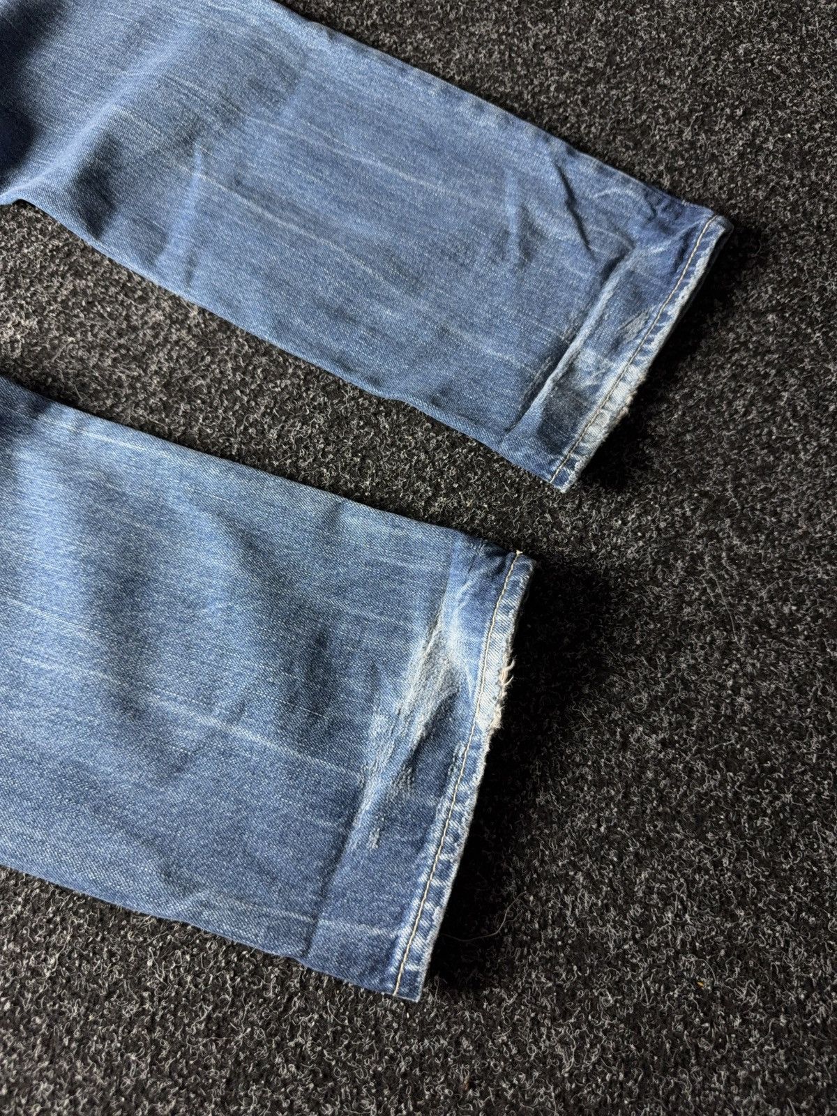 Hugo Boss Vintage 90s Y2K BOSS Orange Distressed Button Fly Jeans Size US 35 - 14 Thumbnail
