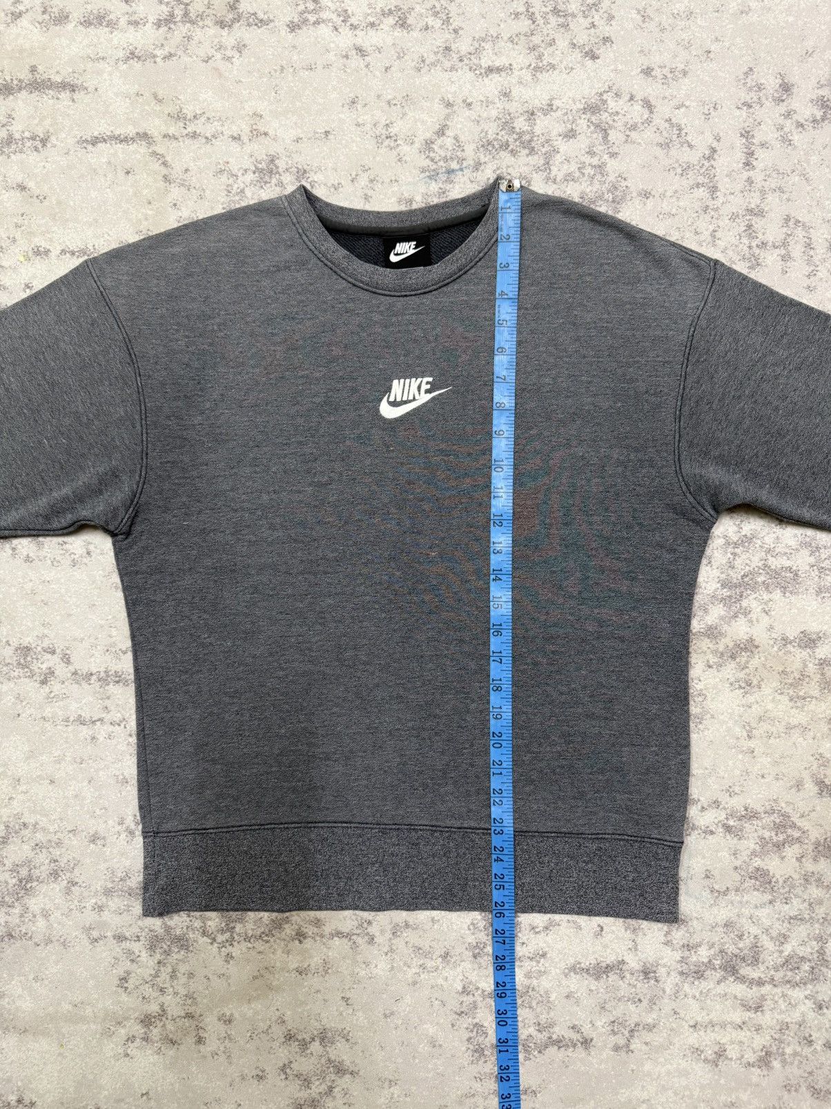Nike Nike Swoosh Embroidery Center Logo Sweatshirt Size US M / EU 48-50 / 2 - 19 Thumbnail