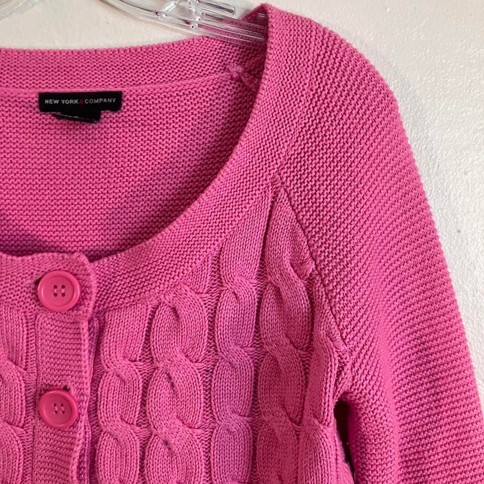 Other New York & Company Light Pink Cable Knit Crop Top Cardigan Size S / US 4 / IT 40 - 2 Thumbnail