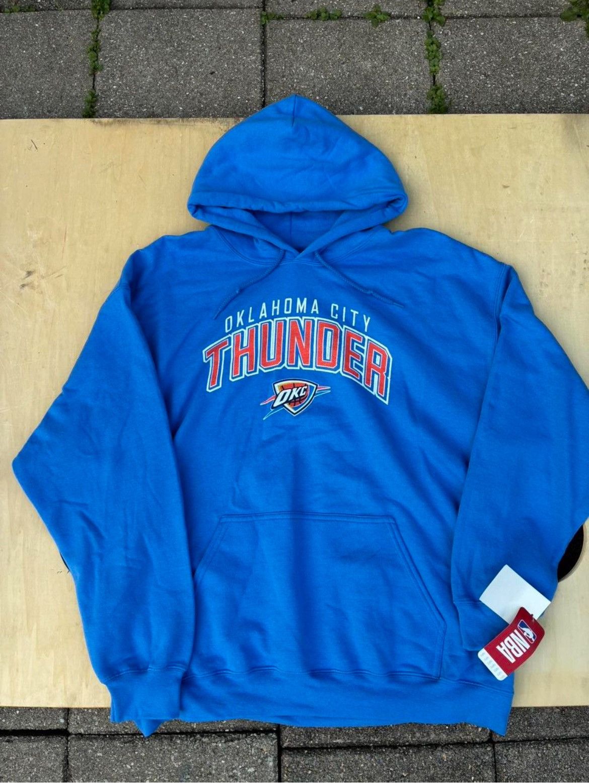 NBA Oklahoma City Thunder NBA brand blue hoodie Size US XL / EU 56 / 4 - 1 Thumbnail