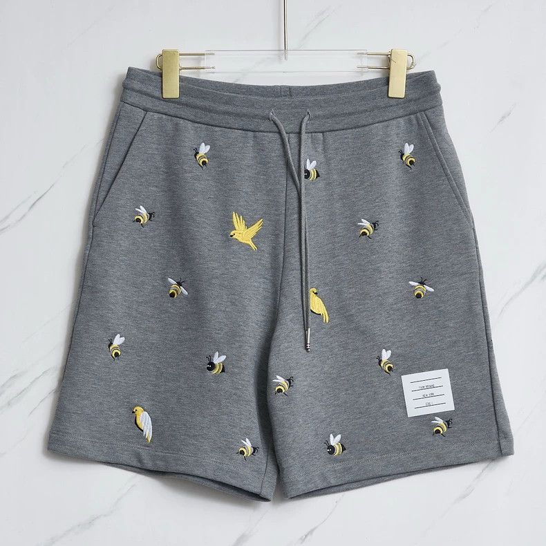 Thom Browne Thom browne size 1 Bee Bird Embroidered Shorts Size US 28 / EU 44 - 1 Thumbnail