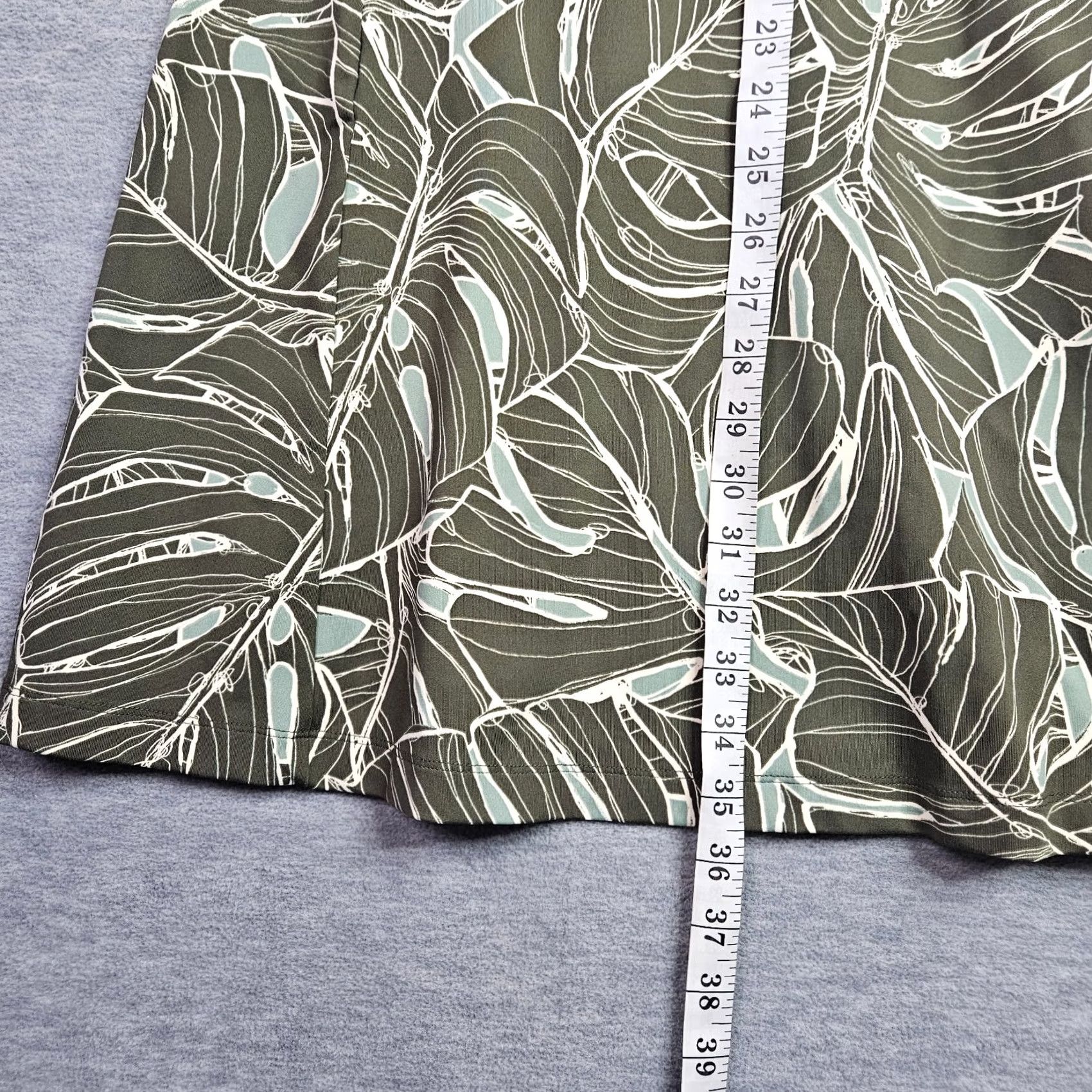 Vintage Title Nine Women’s Medium Olive Green Leaf Print Sleeveless V Neck Dress Size M / US 6-8 / IT 42-44 - 5 Thumbnail