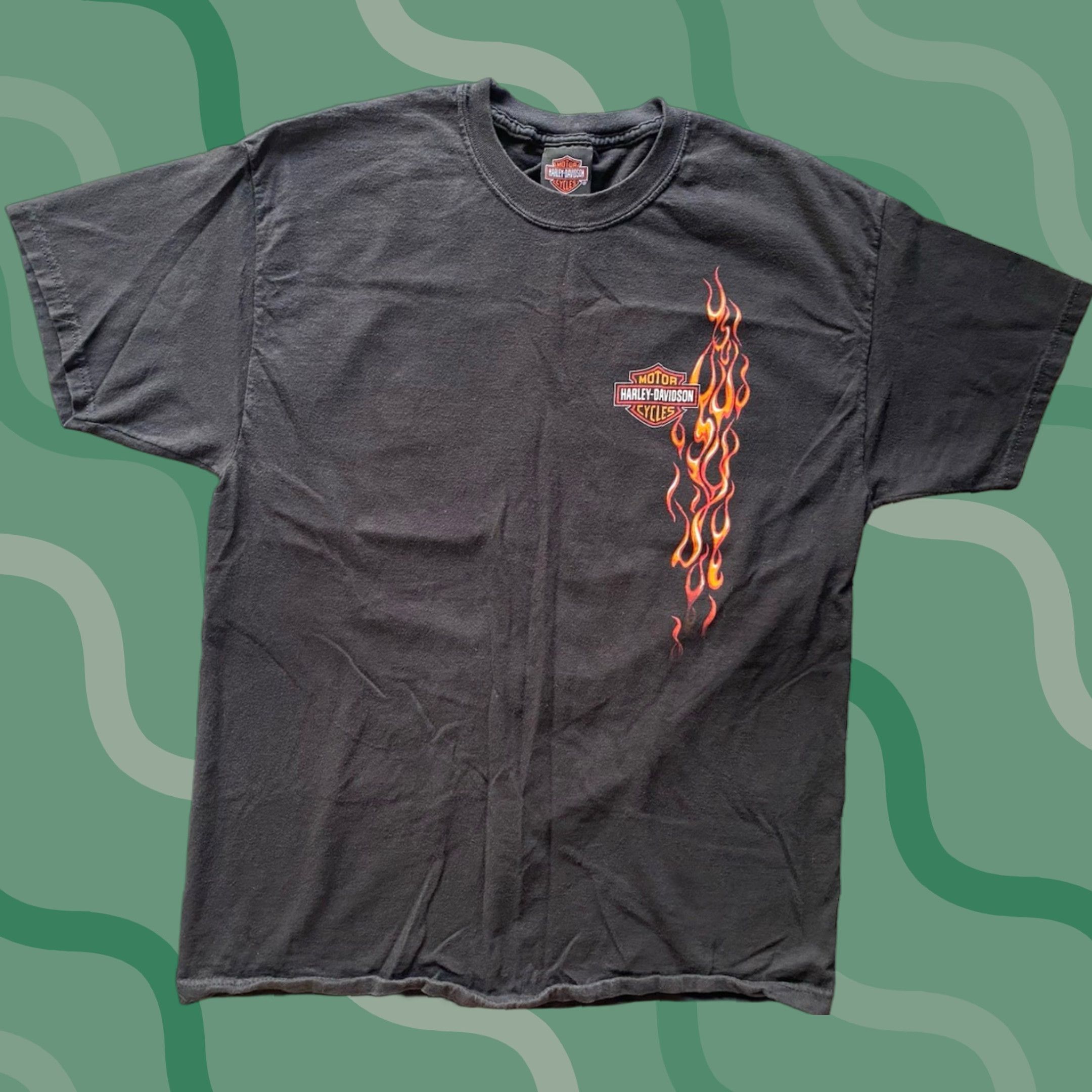 Harley Davidson Harley-Davidson T Shirt Mens Large Flames Eagles Maui Hawaii Short Sleeve Logo Black Kn Moto Hawaiian Size US L / EU 52-54 / 3 - 1 Thumbnail