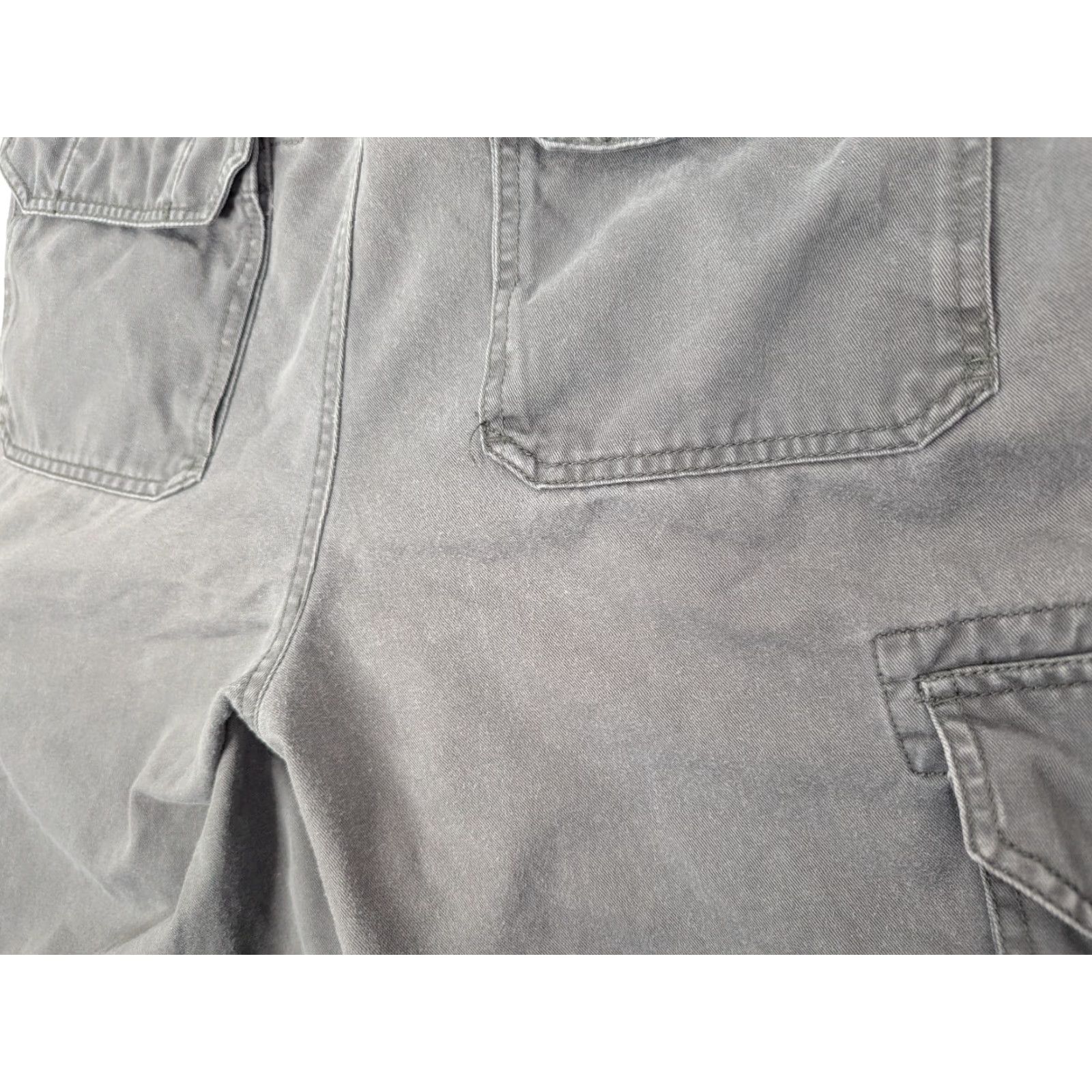 Gap VINTAGE Gap Pants Mens 35x30 Cargo Distressed Utility Workwear Y2K Outdoors Size US 35 - 7 Thumbnail