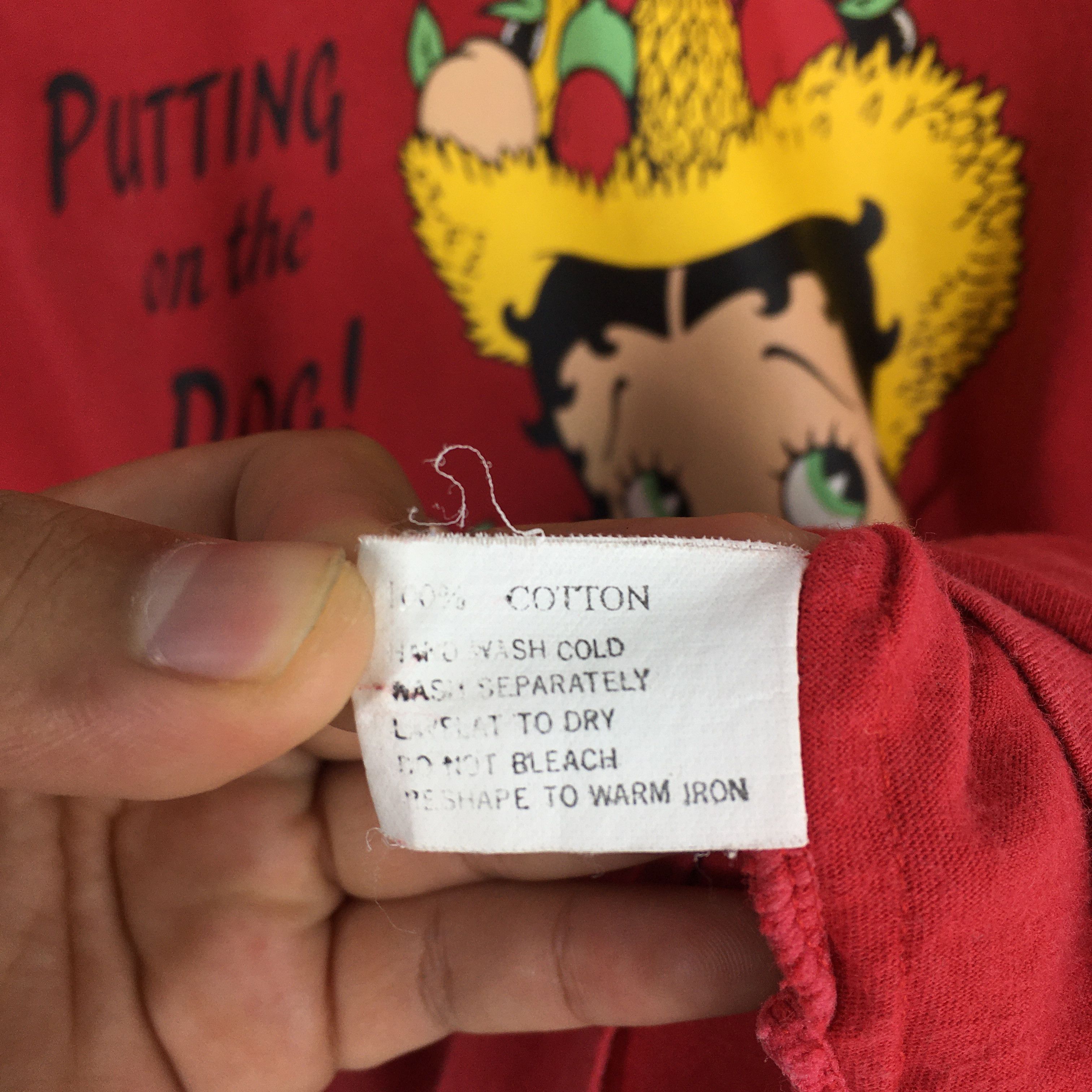 Cartoon Network Vintage Betty Boop Hawaii Hula Girl Red T shirt Medium Size US M / EU 48-50 / 2 - 5 Thumbnail