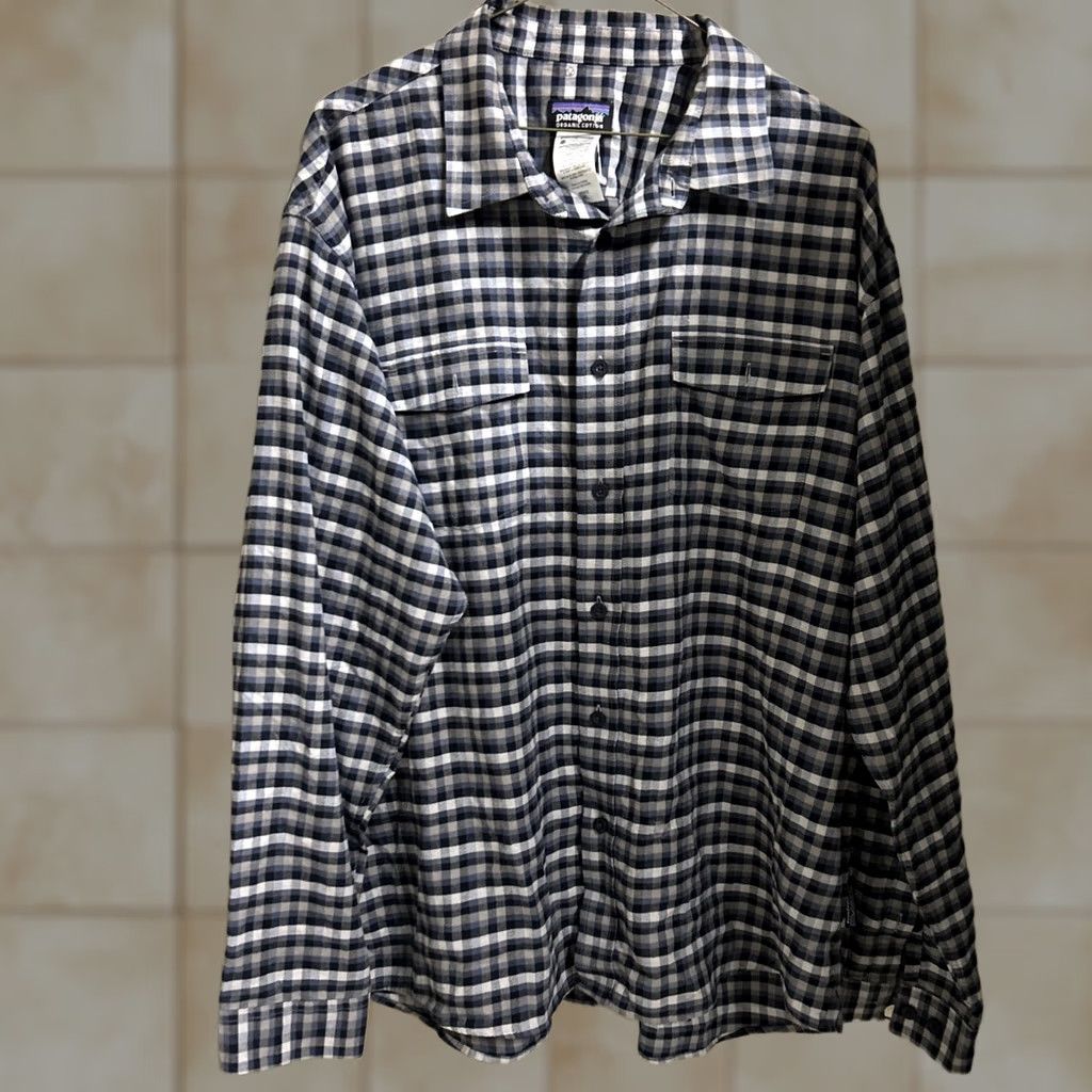 Patagonia Patagonia Shirt Blue Plaid Organic Cotton Button-Up Long Sleeve XL Men’s Regular Size Adjustable Collar Button-Up Shirt Size US XL / EU 56 / 4 - 1 Thumbnail