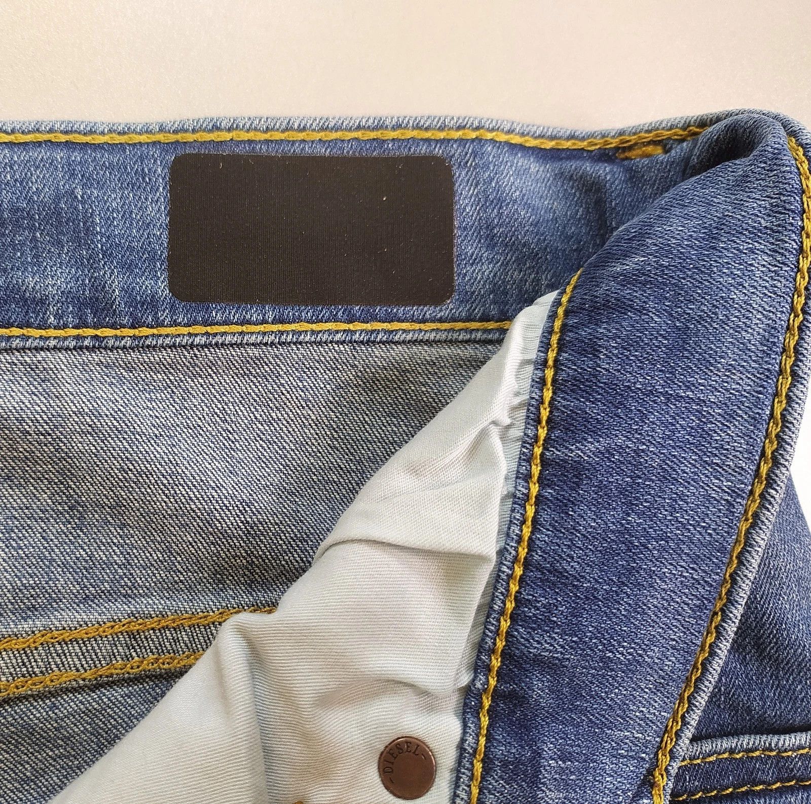 Diesel Diesel D-YENNOX L.34 MENS JEANS T/9882 Size US 33 - 7 Thumbnail