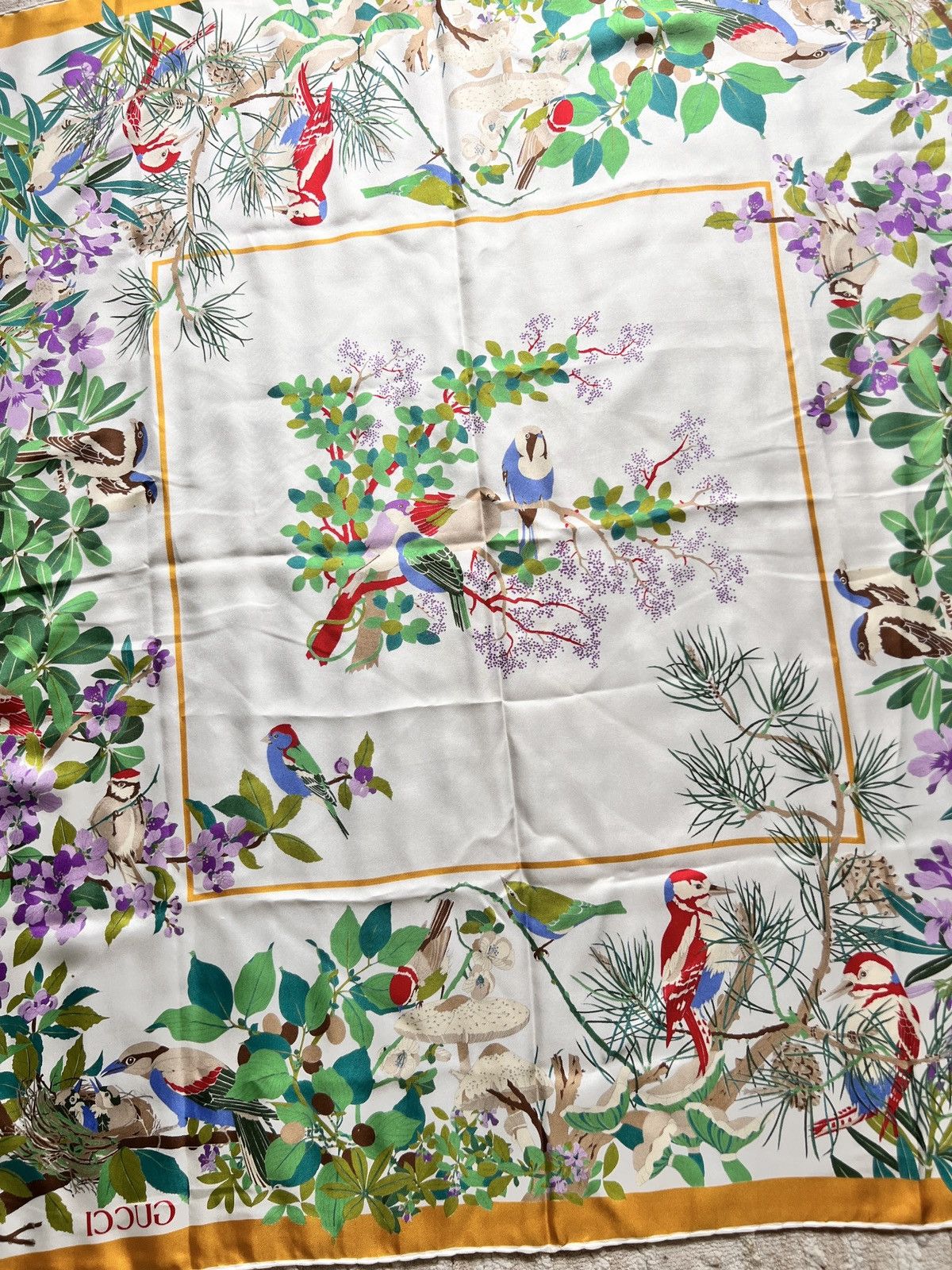 Gucci Gucci Floral Whimsical Printed Silk Scarve Size ONE SIZE - 11 Thumbnail