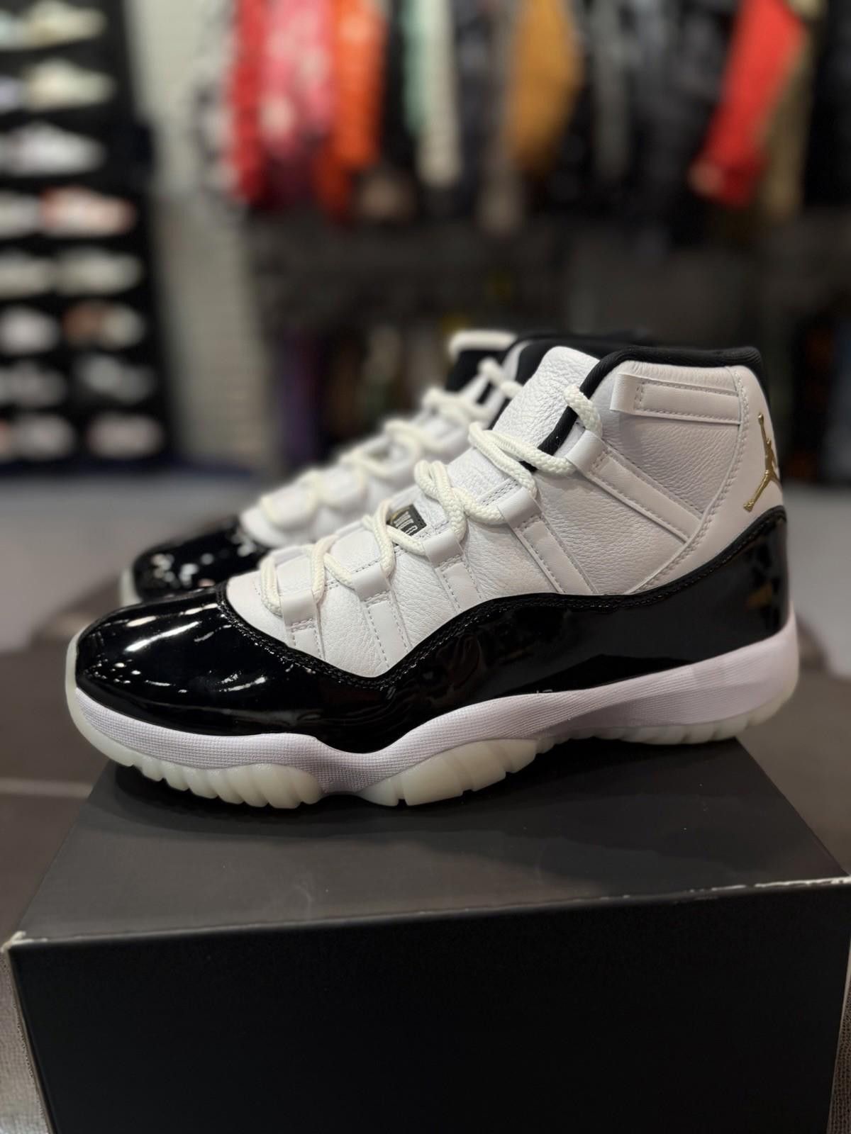 Jordan Brand Size 10 - Air Jordan 11 Retro Mid Gratitude Defining Moments Size US 10 / EU 43 - 2 Thumbnail