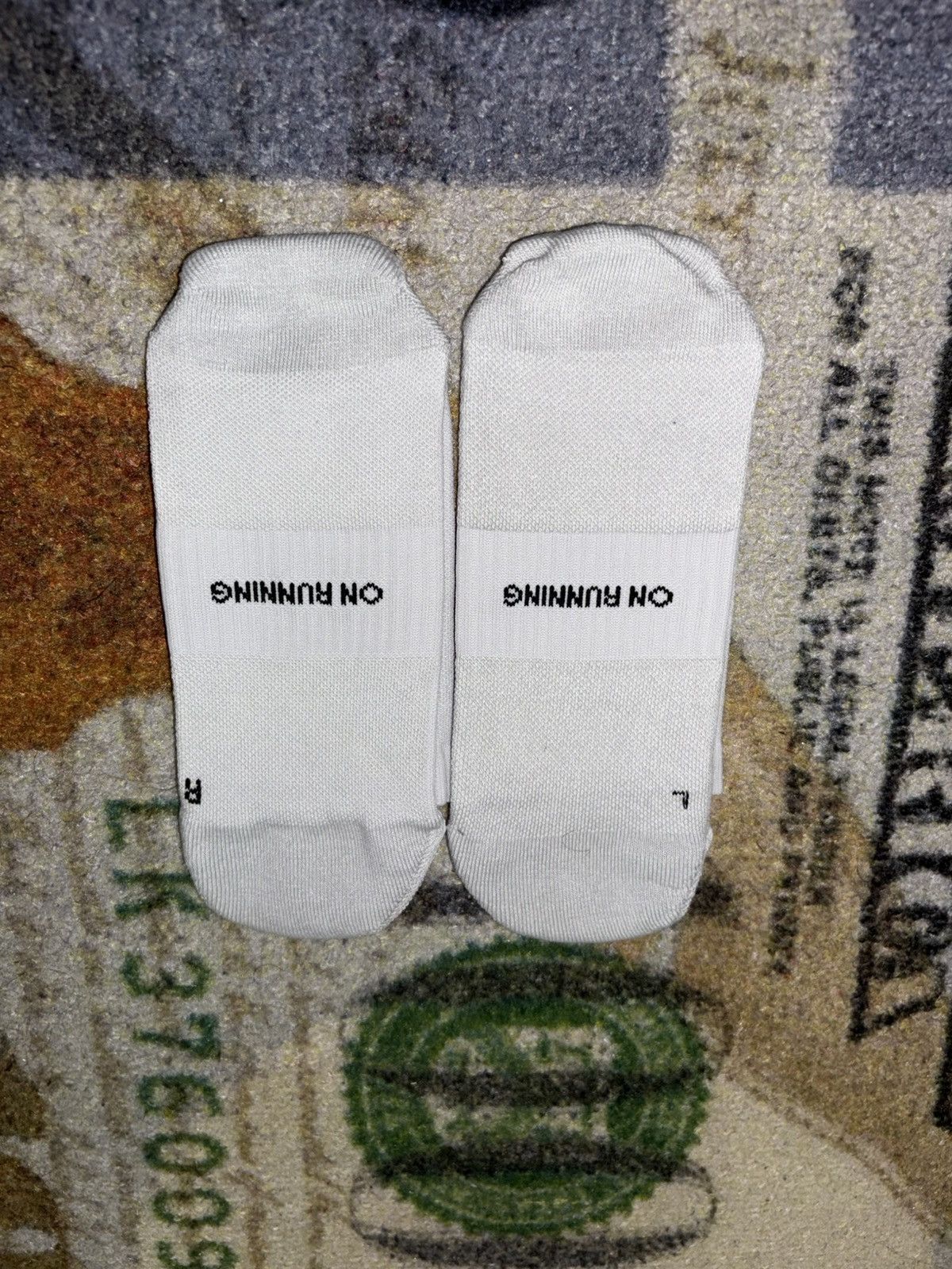 Kith × On Kith On Running Socks Size ONE SIZE - 2 Thumbnail