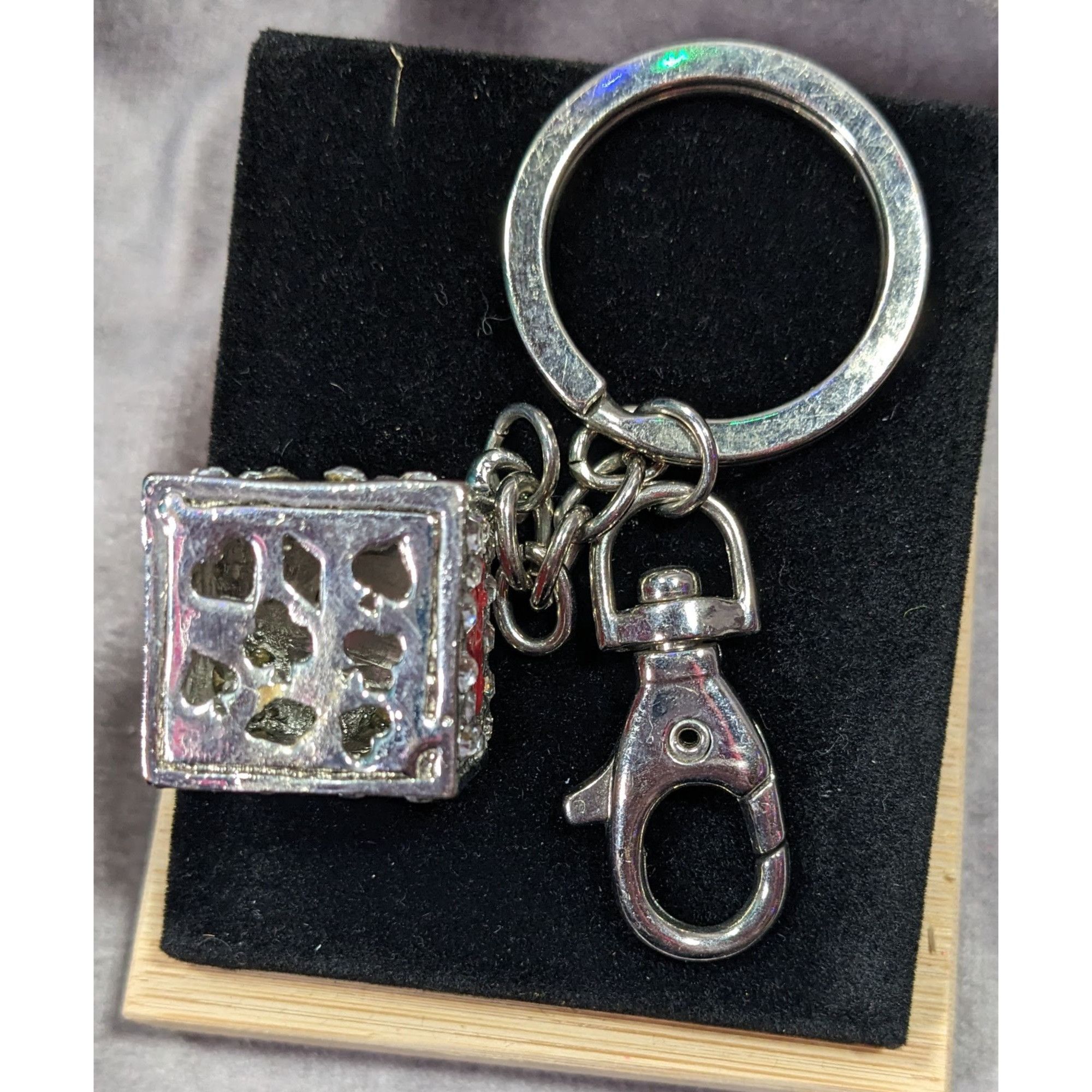 Other Las Vegas Souvenir Sparkly Rhinestone Dice Keychain Size ONE SIZE - 8 Thumbnail