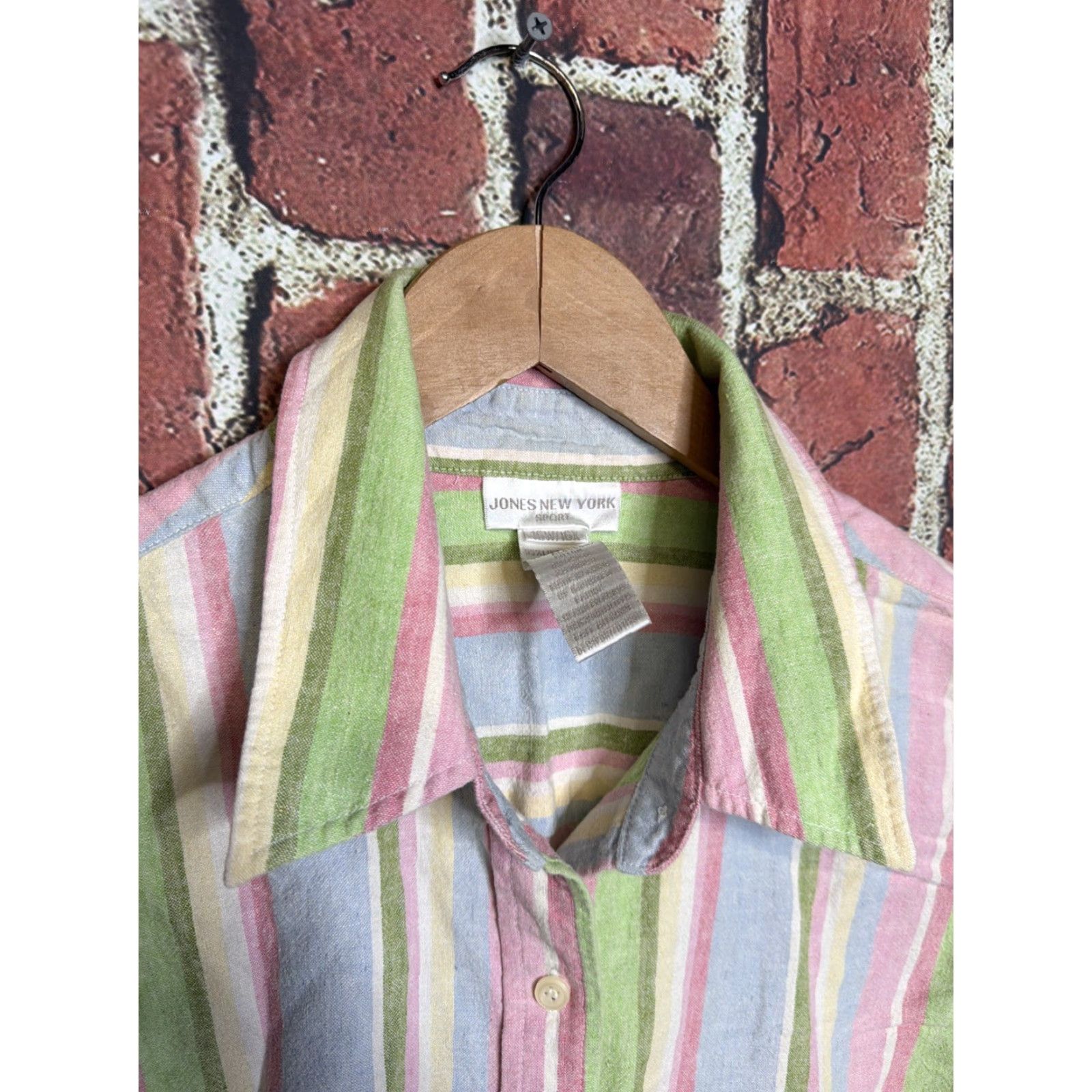 Jones New York VINTAGE Jones New York Linen Blend Striped Sleeveless Button Down Top Sz 16W Pastel Women Short Sleeve? Size XXL / US 16-18 / IT 52-54 - 2 Thumbnail