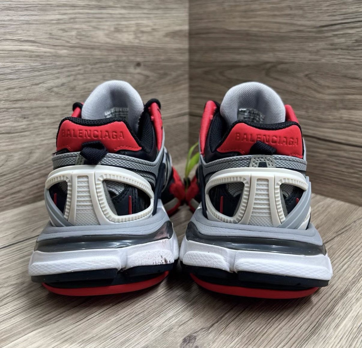 Balenciaga Balenciaga Track 2.0 Red-Grey Dad Sneakers J41 Size US 5 / IT 35 - 4 Thumbnail
