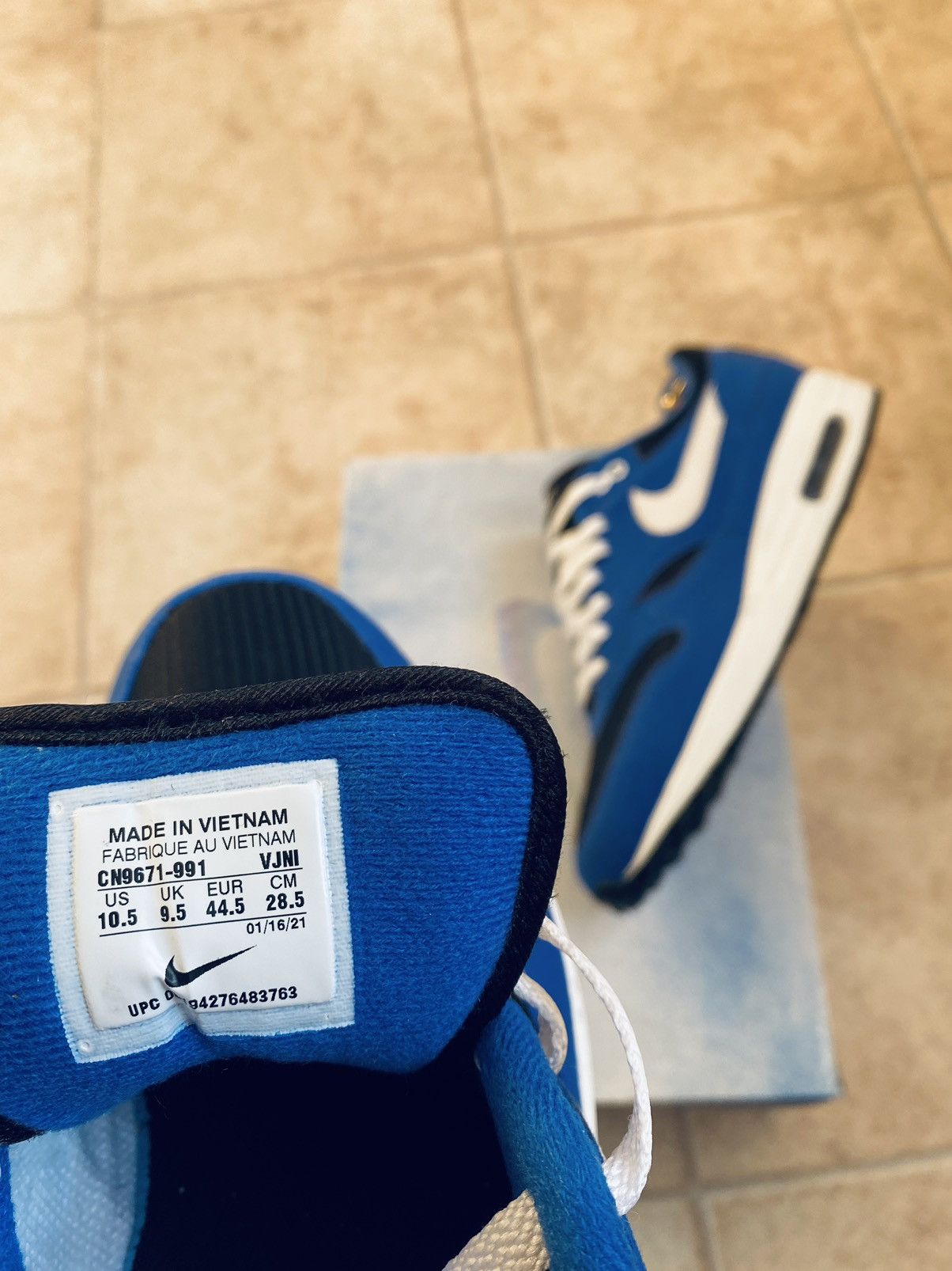 Nike × Patta × atmos NikeLab Air Max1 Valentine’s Parra Clot ACG Size US 10.5 / EU 43-44 - 15 Thumbnail