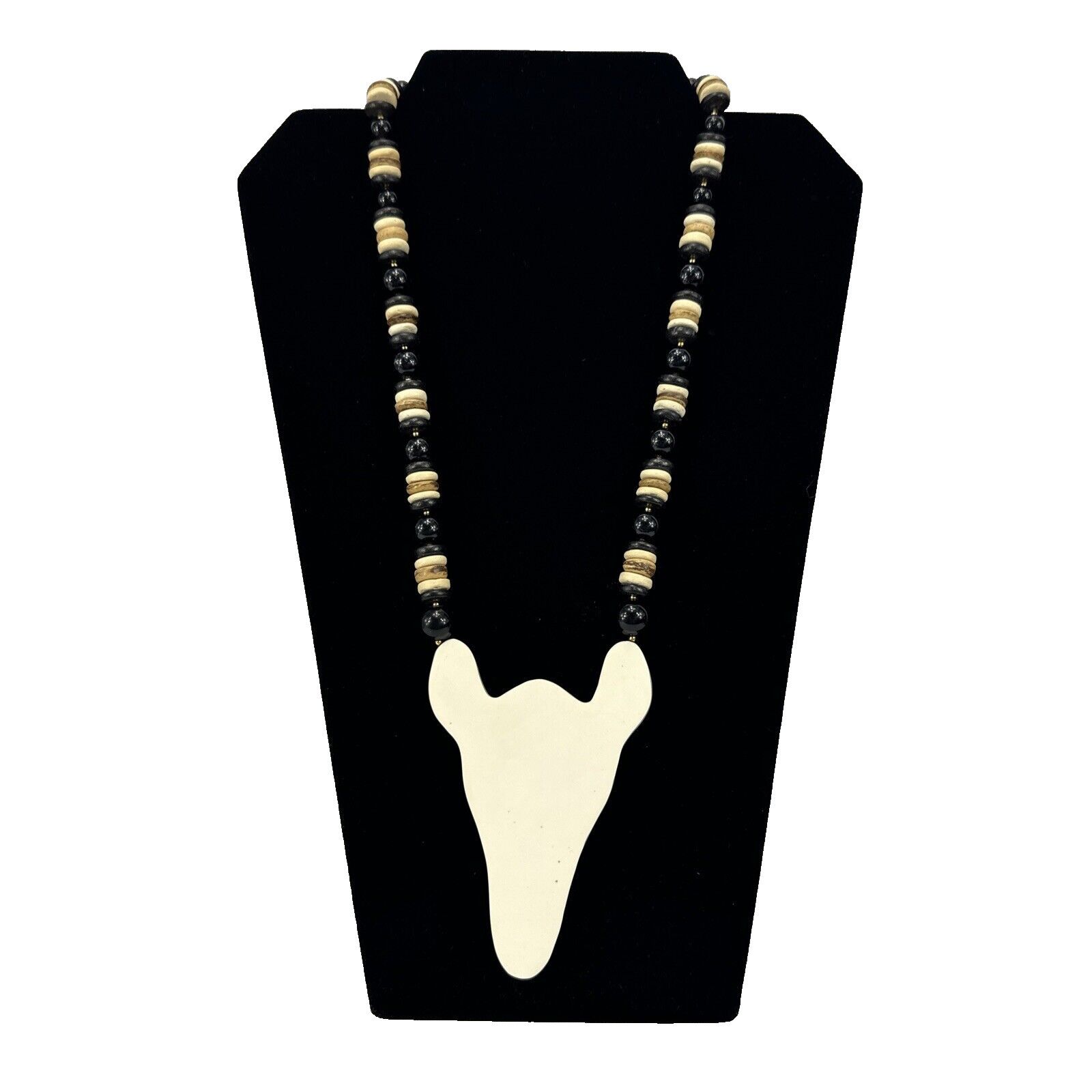 Handmade Lee Sands Giraffe Beaded Necklace Hawaiian Natural Materials Size ONE SIZE - 8 Thumbnail