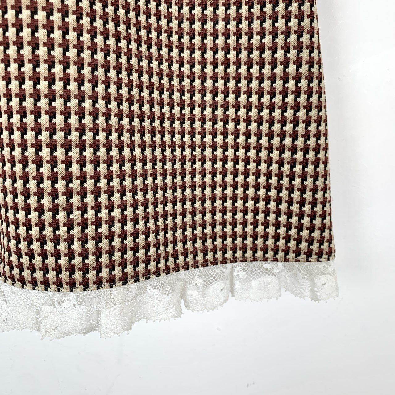 Miu Miu MiuMiu Lace Trimmed Brown Checkered Skirt, Size XS, Size 27" / US 4 / IT 40 - 6 Thumbnail