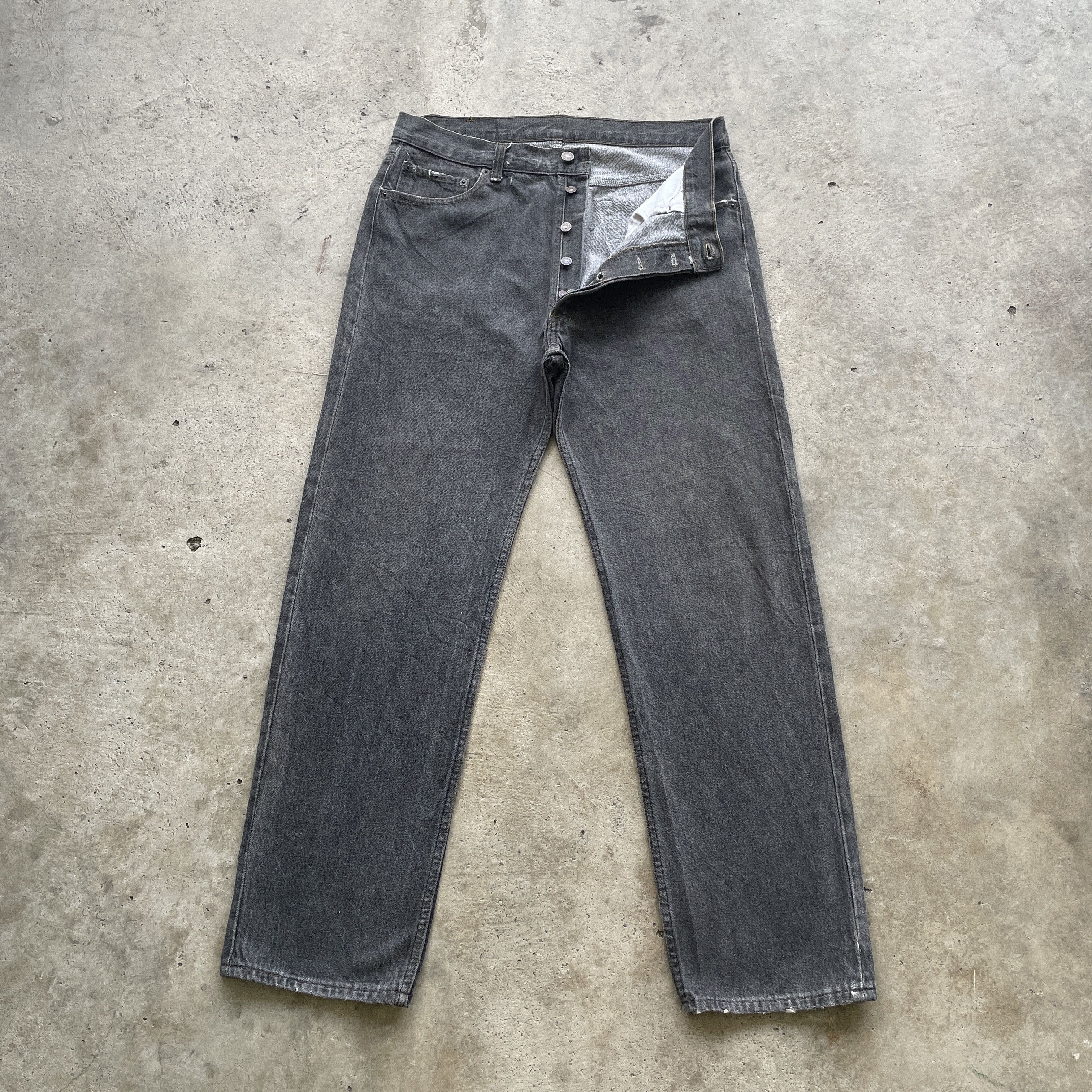 Levi's Vintage Clothing 90s VINTAGE LEVI’S 501 BLACK FADED PANTS JEANS USA W34x29 Size US 34 / EU 50 - 2 Thumbnail