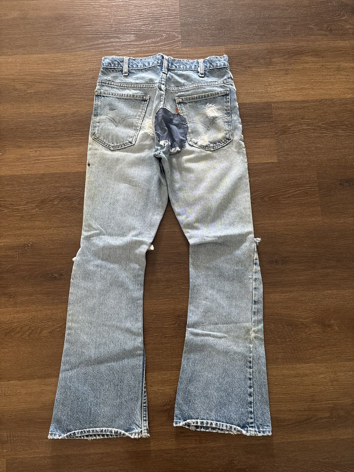 Levi's vintage thrashed repaired levis big e 517 boot cut Size US 28 / EU 44 - 2 Thumbnail