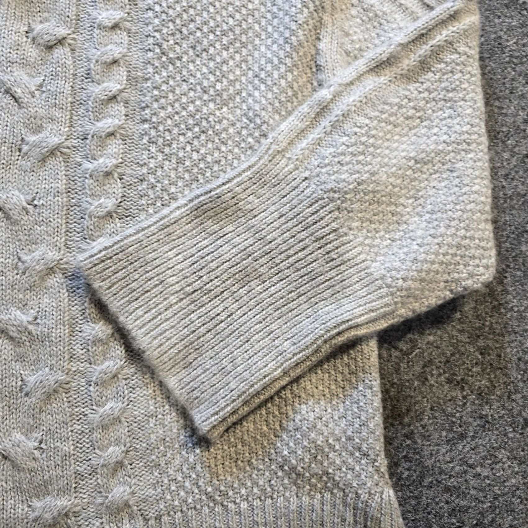 Gap GAP Sweater Womens Size XL Gray Cable-Knit Wool Alpaca Blend Turtleneck Casual Pullover Regular Women’s Winter Size XL / US 12-14 / IT 48-50 - 4 Thumbnail