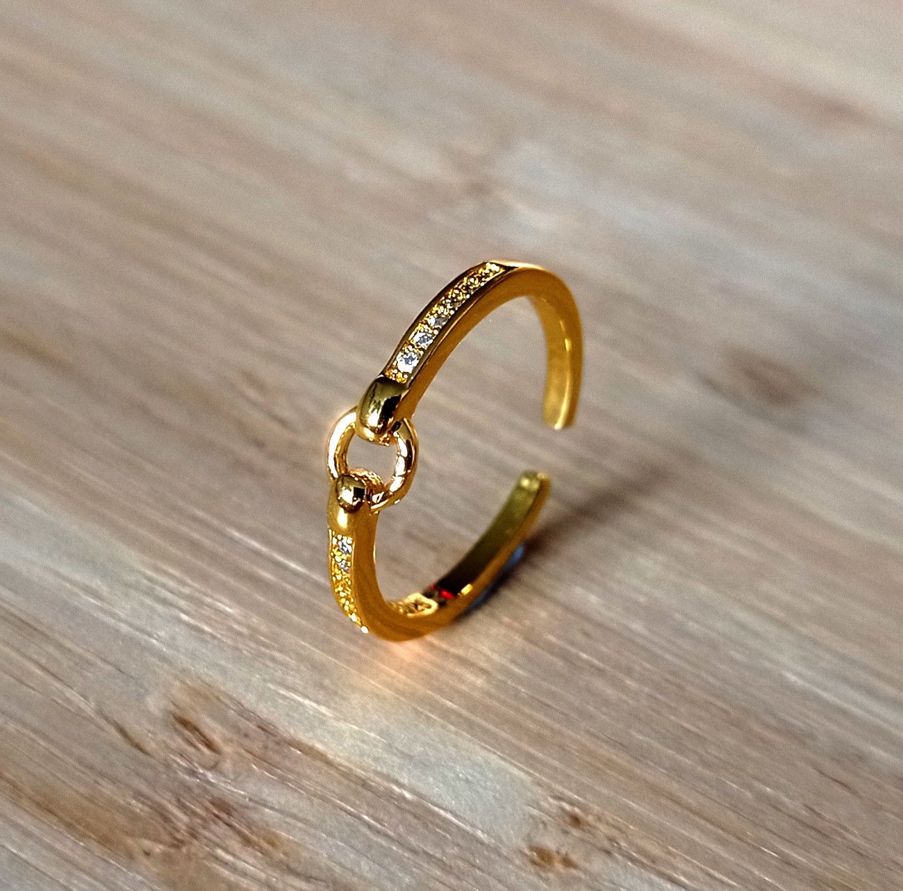 Vintage Stunning Tiny O-Link Clear Zircon Gems Silver Gold Ring Size ONE SIZE - 1 Thumbnail