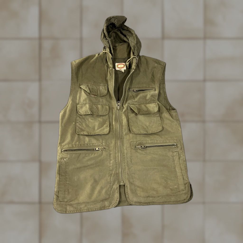 Banana Republic VINTAGE Banana Republic Vest Mens XS Green Hooded Utility Field Safari Hong Kong Size US XS / EU 42 / 0 - 1 Thumbnail