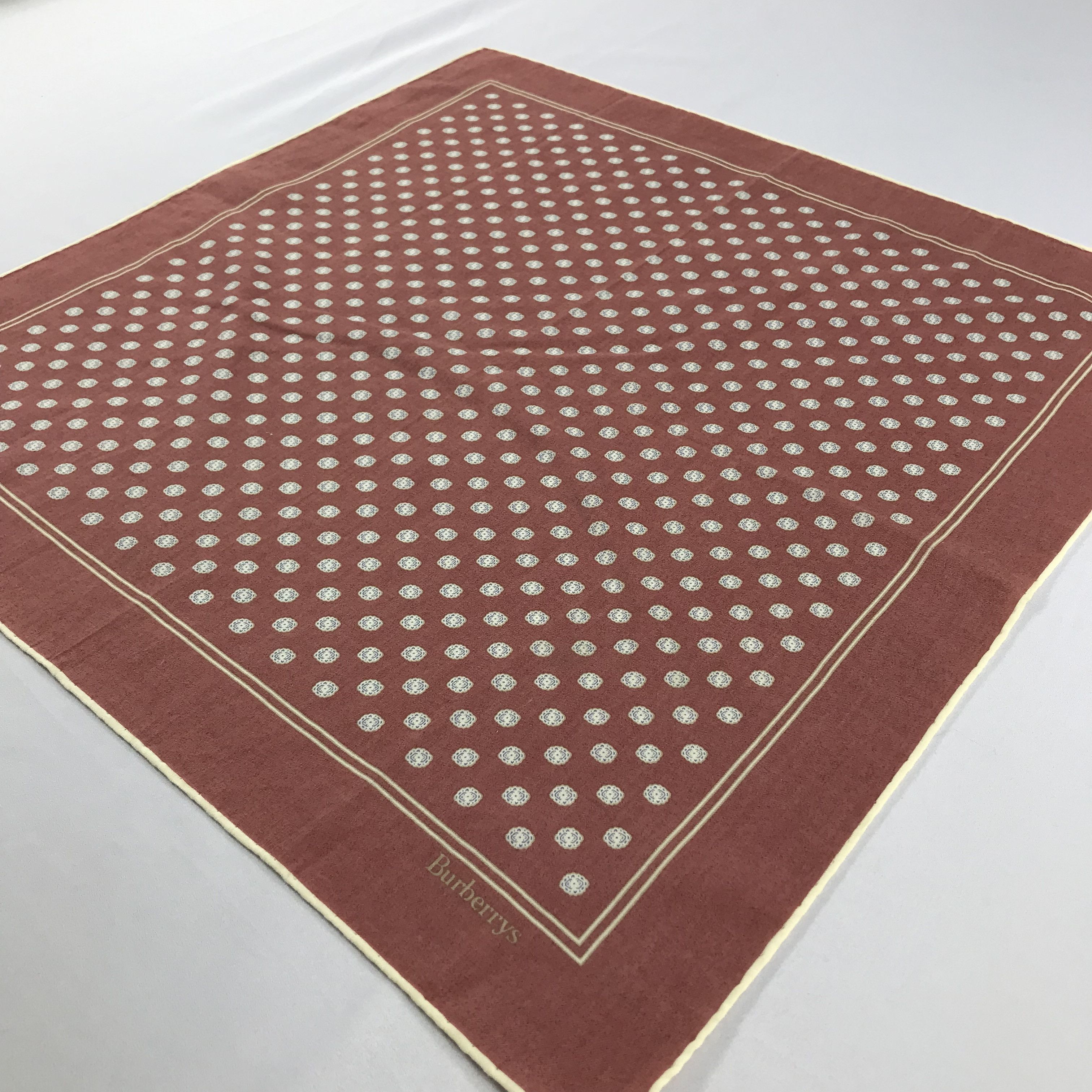 Burberry Burberry Bandana / Handkerchief / Neckerchief - S2074 Size ONE SIZE - 2 Thumbnail