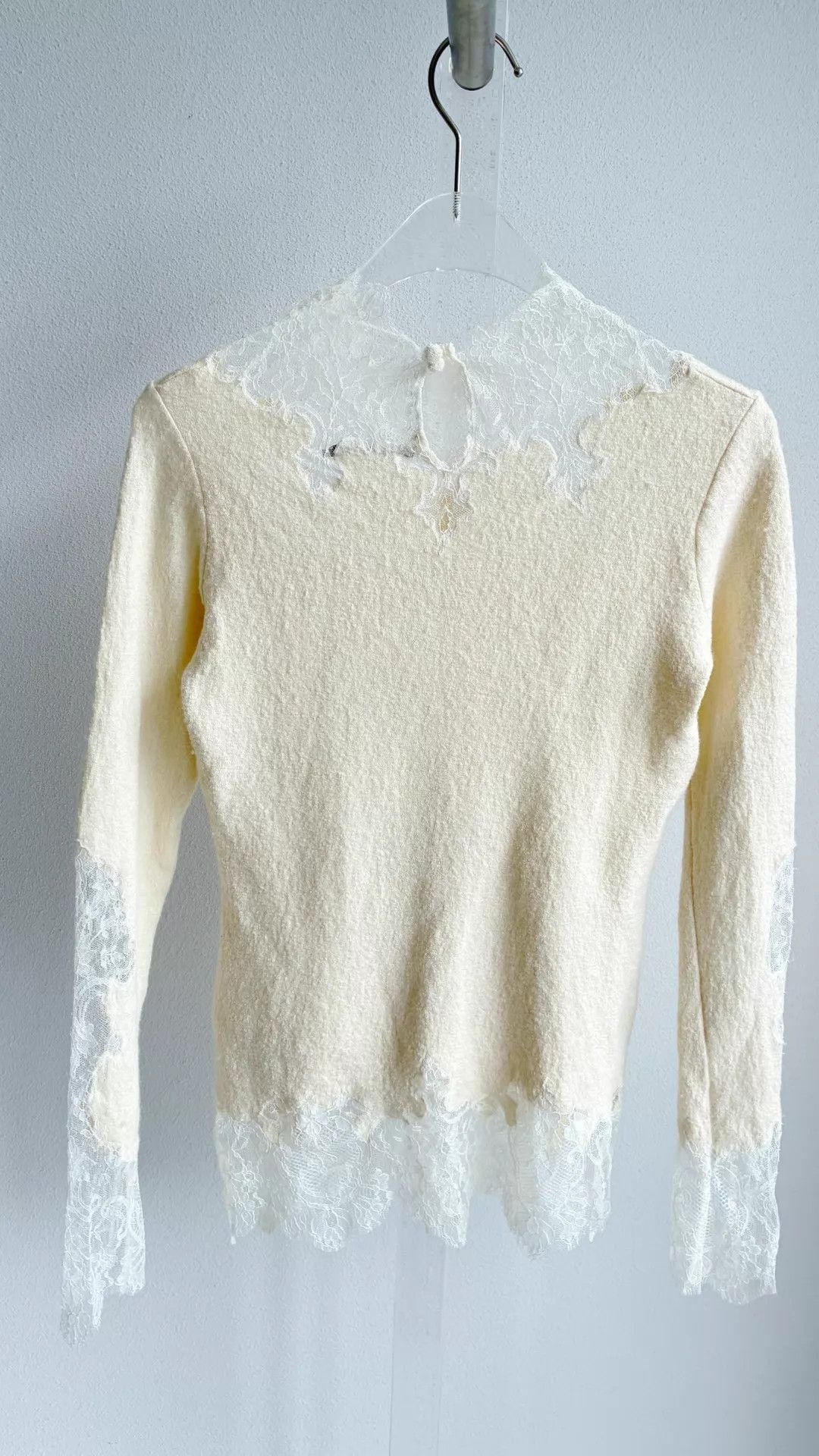 Ermanno Scervino ERMANNO SCERVINO White Lace Cashmere Sweater Womens 38 Size XS / US 0-2 / IT 36-38 - 2 Thumbnail