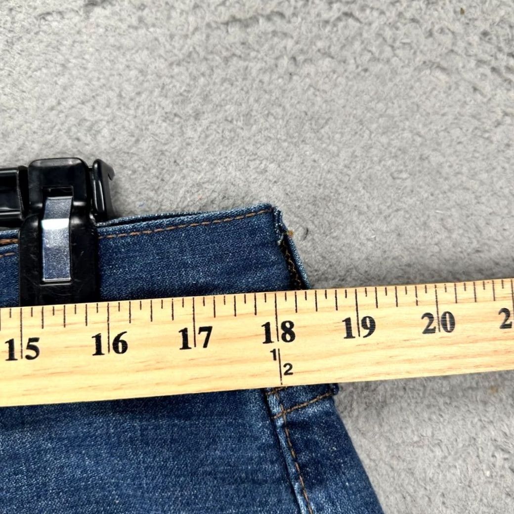 Levi's Levis 514 Jeans Mens 36X32 Blue Distressed 5 Pocket Denim Pants Straight Leg jeans casual 36x32 blue denim Mens jeans Size US 36 / EU 52 - 7 Thumbnail