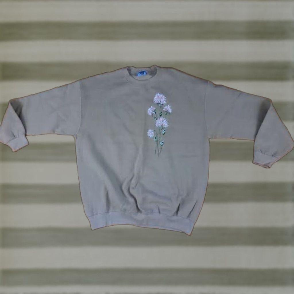 Lee Lee USA Sweatshirt Women XL Multicolor Front & Back Print Wildflowers Heavyweight Cotton Pullover Long Sleeve US Theme 29in Long 25in Pit to Pit Size XL / US 12-14 / IT 48-50 - 1 Thumbnail